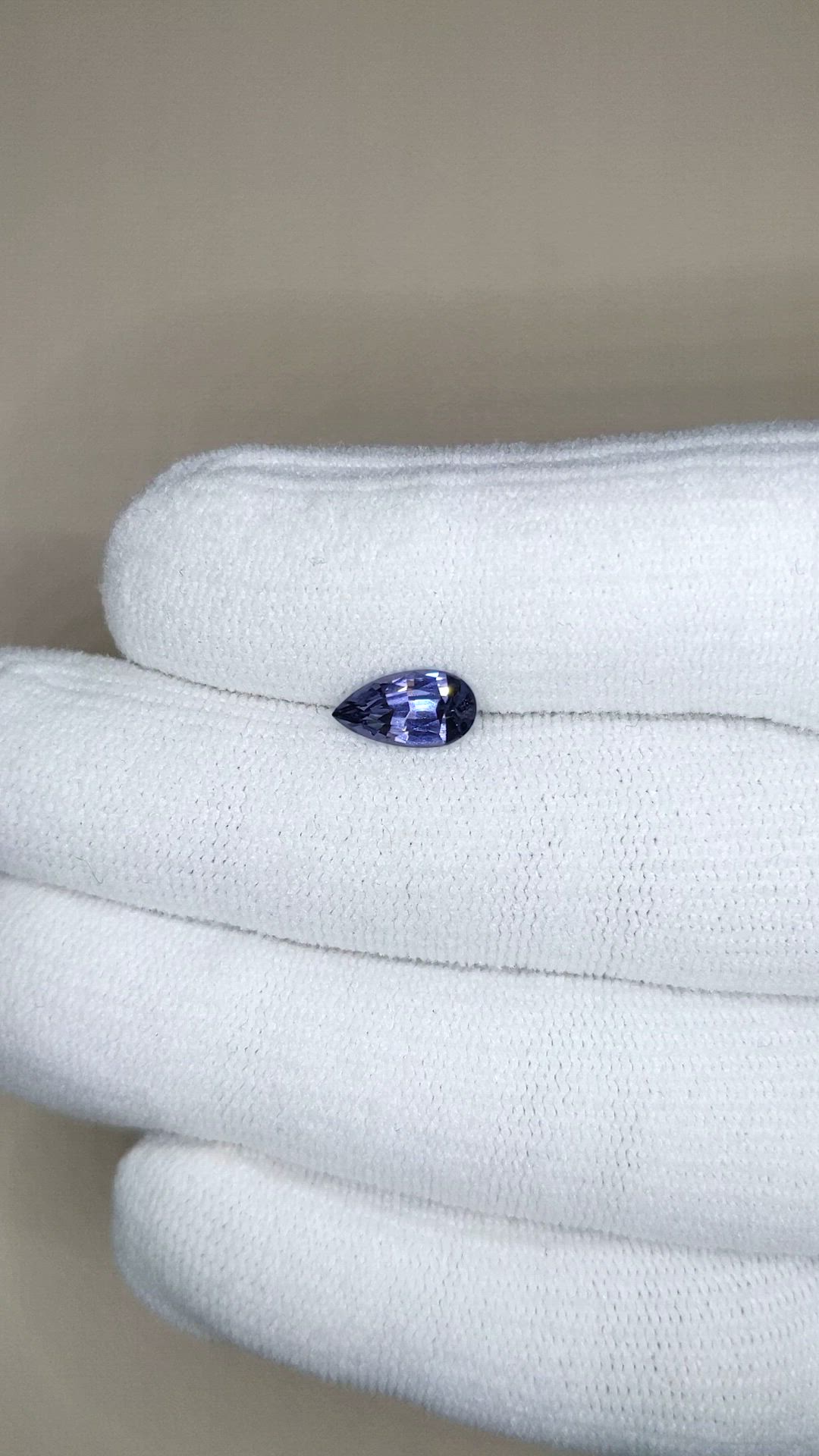 1.27 Ct. Greyish Violet Spinel from Ceylon (Sri Lanka) Size Video