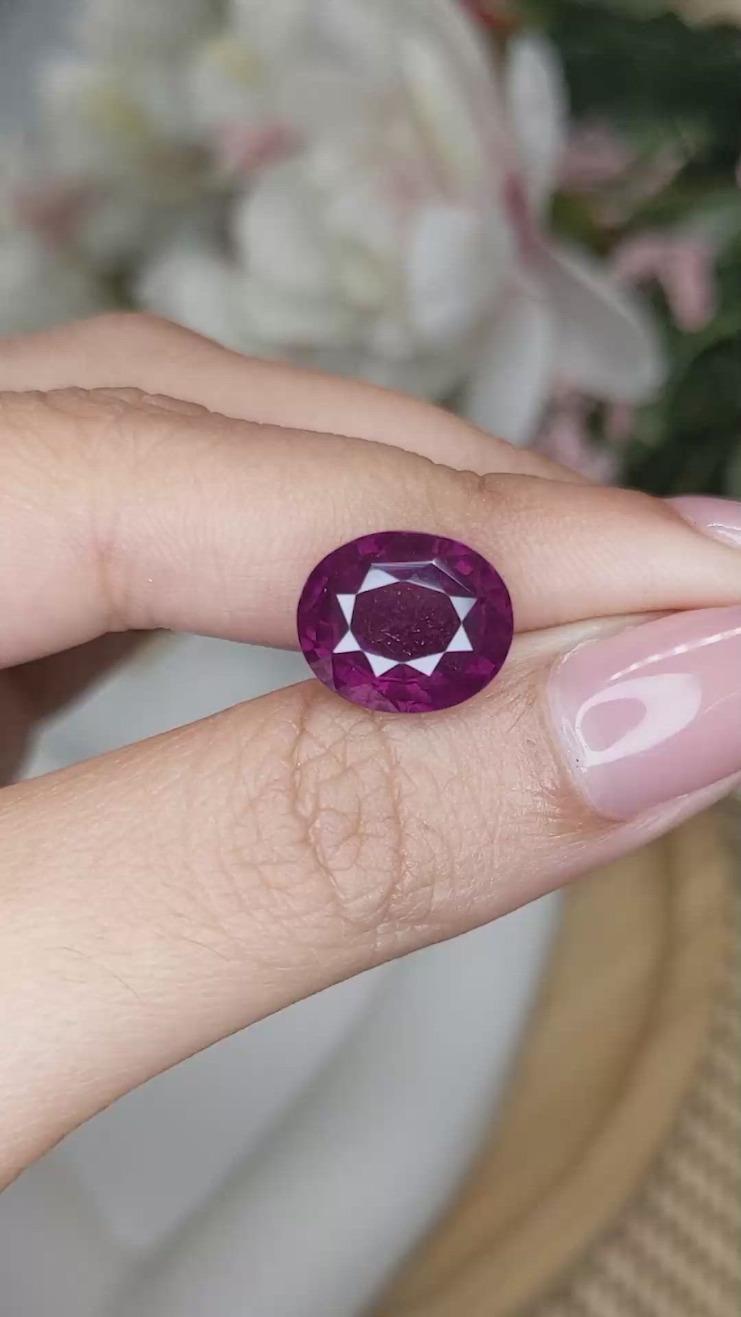 7.57 Ct. Pinkish Purple Rhodolite Garnet from Ceylon (Sri Lanka) Size Video