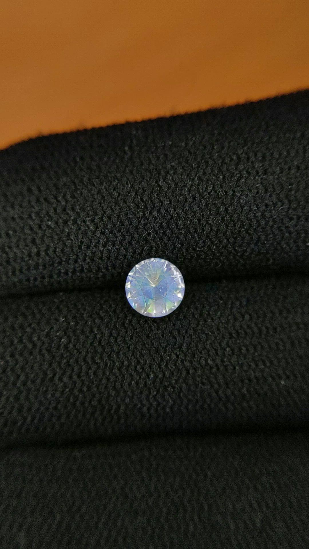0.77 Ct. Rainbow Moonstone from Ceylon (Sri Lanka) Size Video