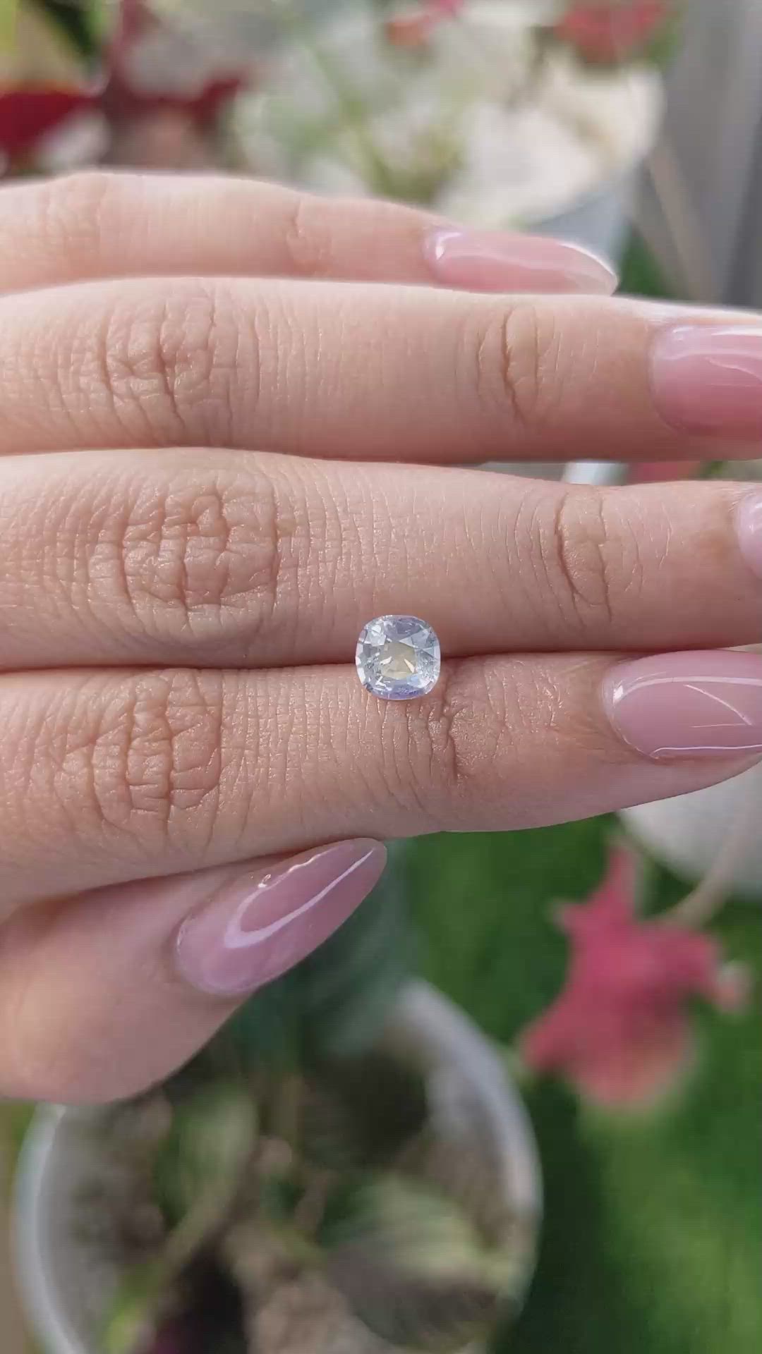 0.75 Ct. Rainbow Moonstone from Ceylon (Sri Lanka) Size Video
