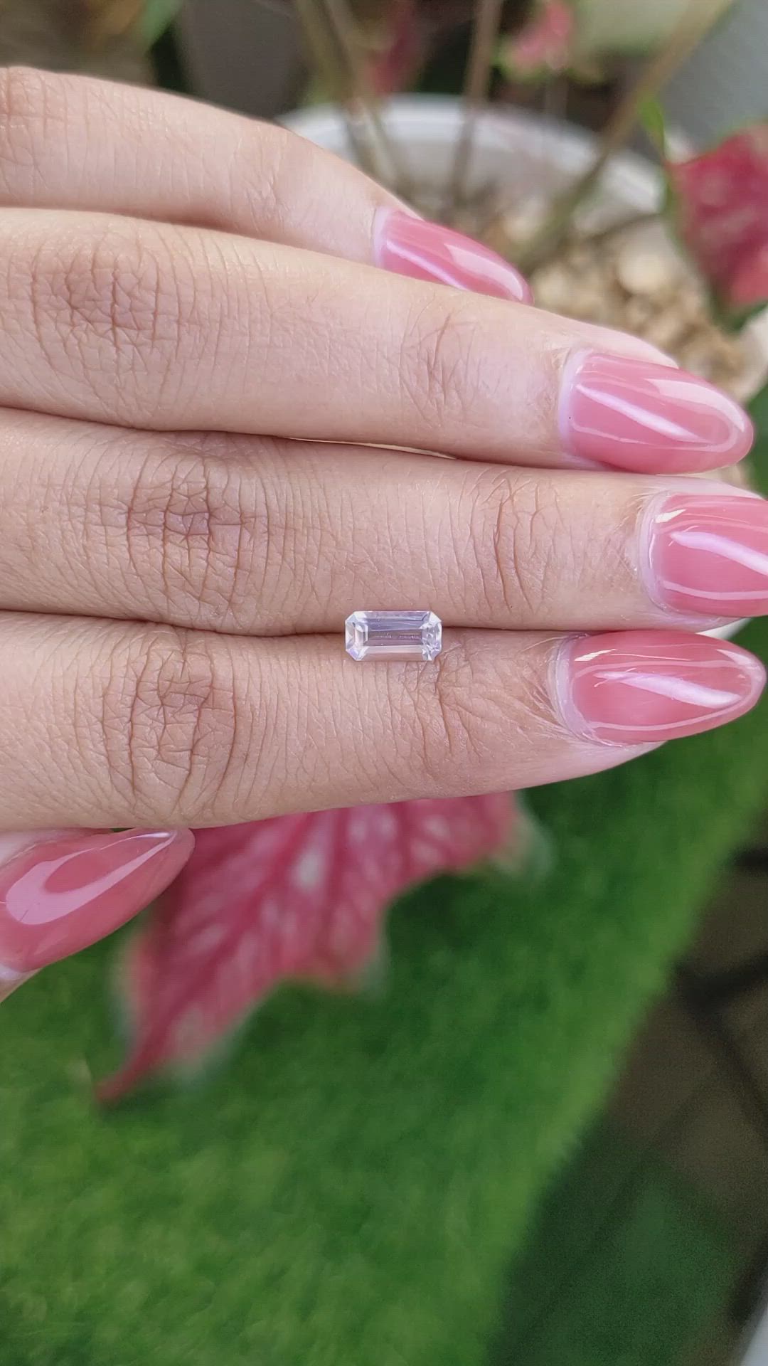 0.62 Ct. Rainbow Moonstone from Ceylon (Sri Lanka) Size Video