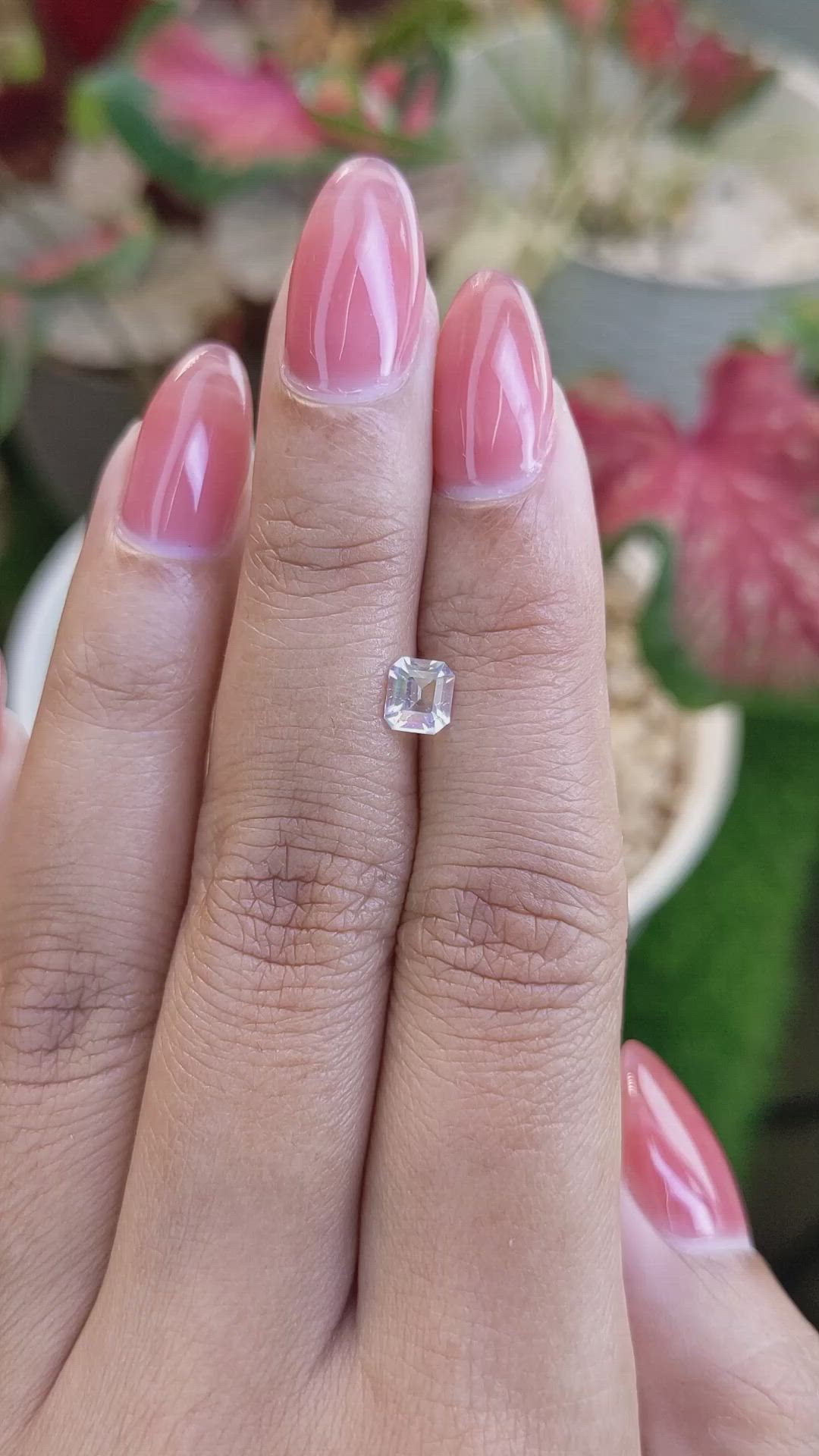 0.51 Ct. Rainbow Moonstone from Ceylon (Sri Lanka) Size Video