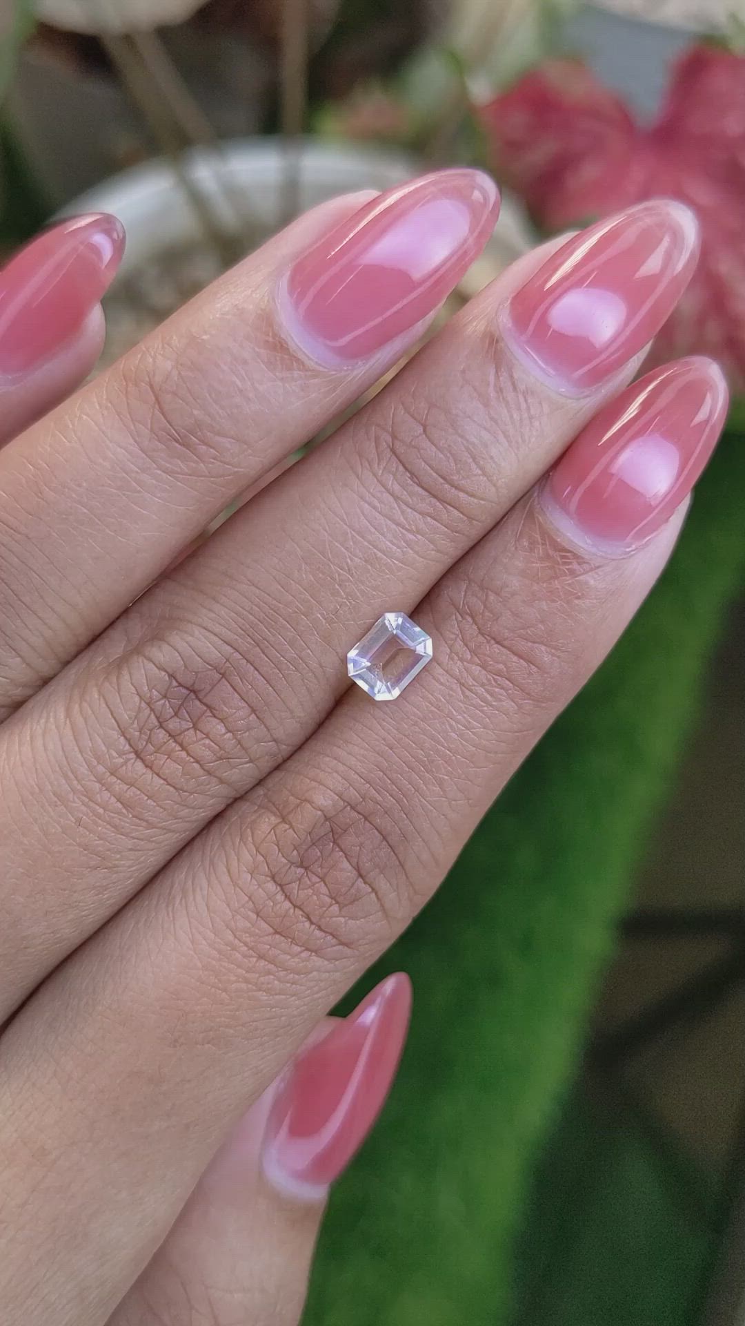 0.61 Ct. Rainbow Moonstone from Ceylon (Sri Lanka) Size Video