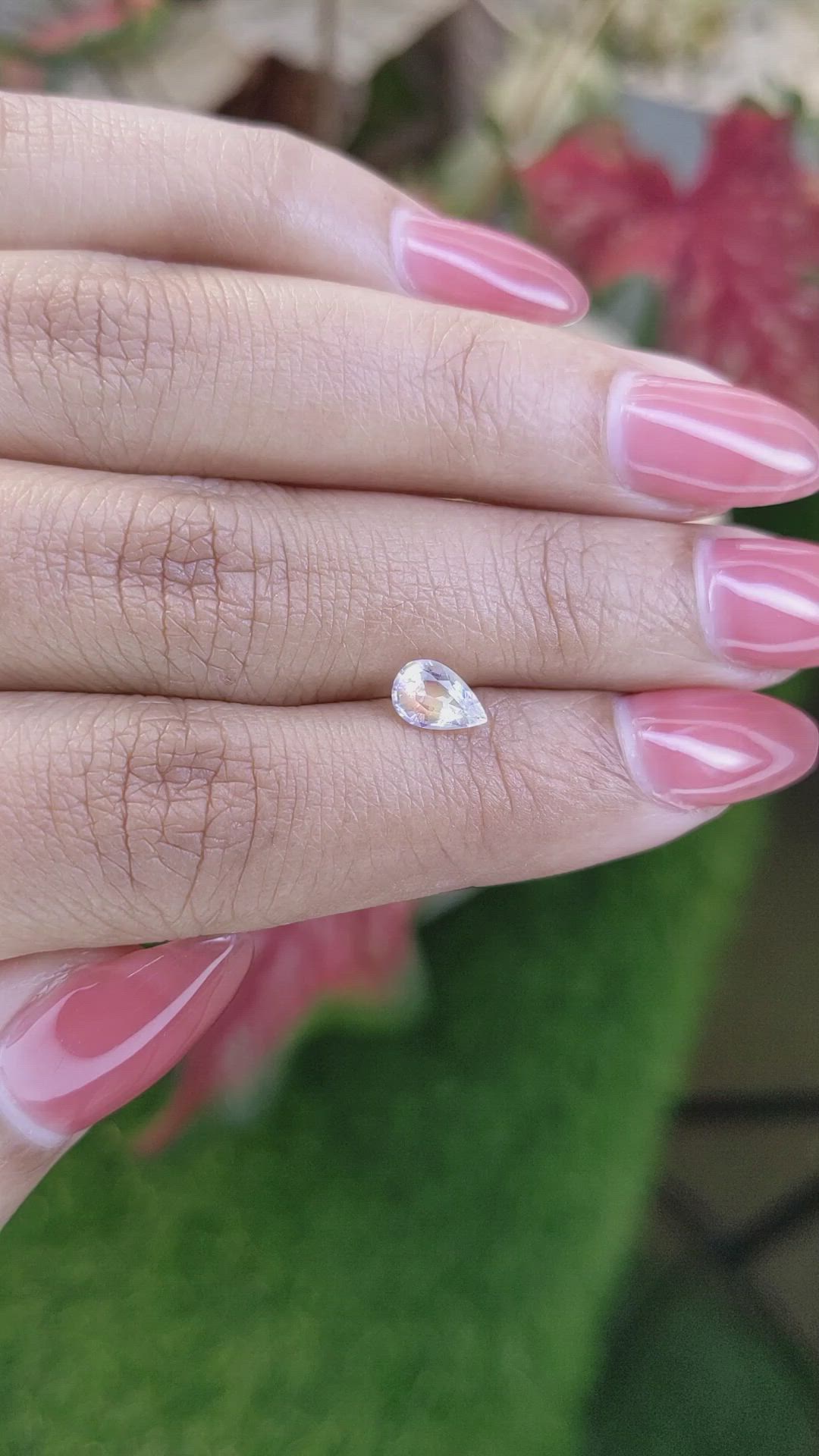 0.50 Ct. Rainbow Moonstone from Ceylon (Sri Lanka) Size Video