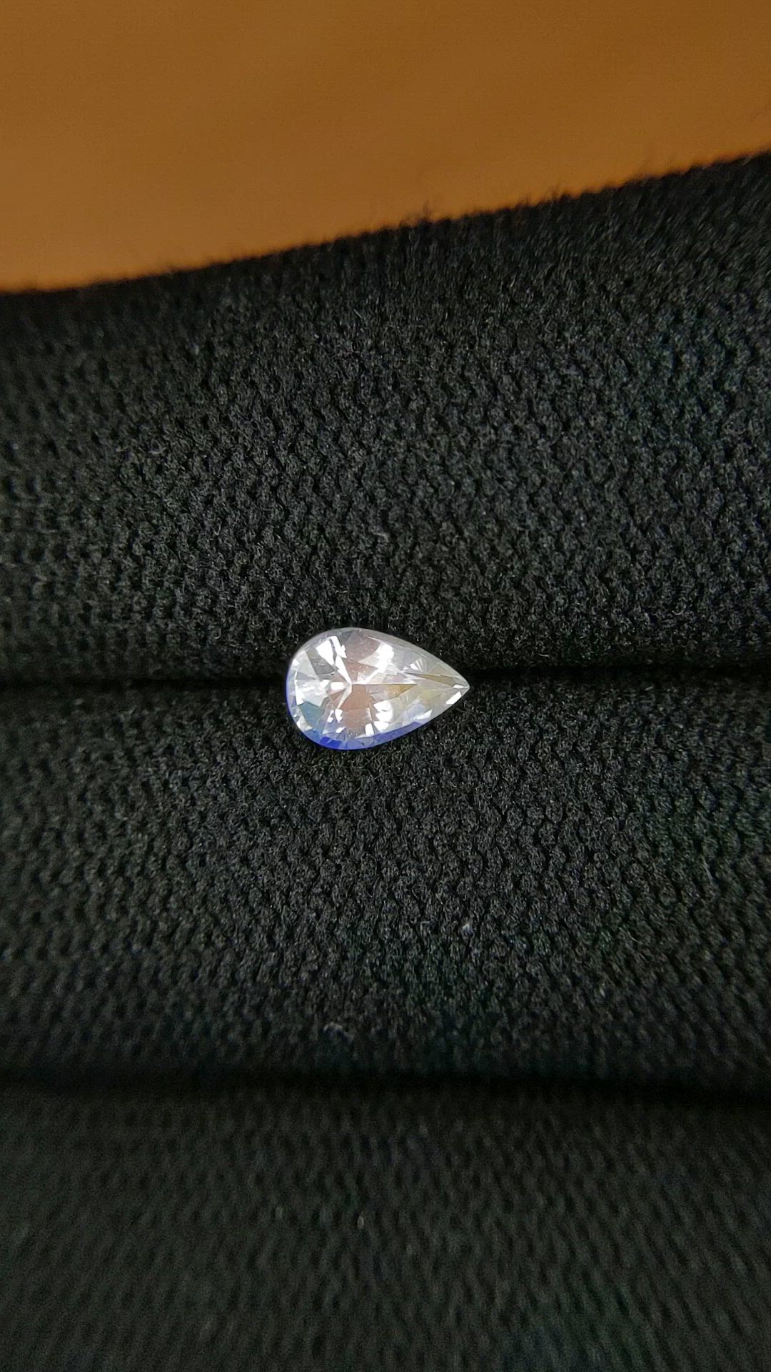 0.50 Ct. Rainbow Moonstone from Ceylon (Sri Lanka) Size Video