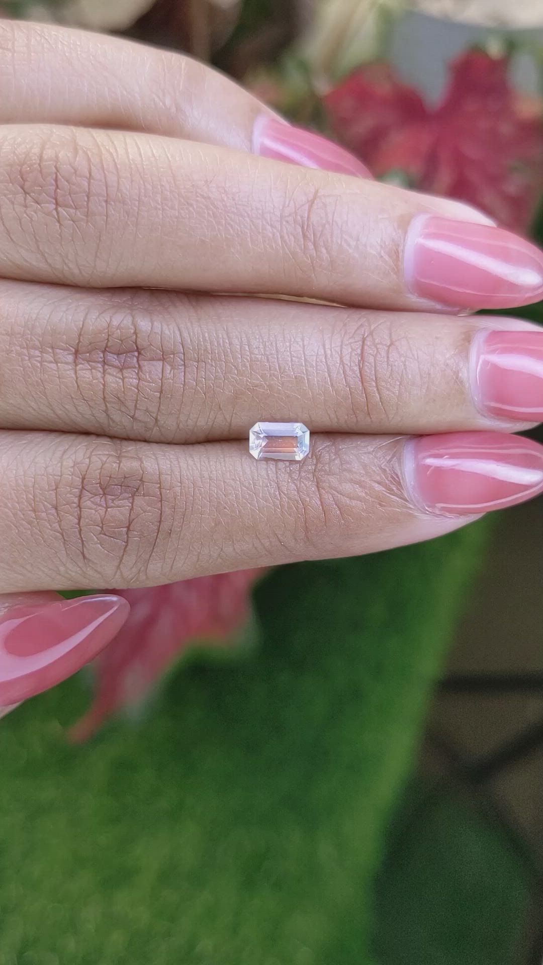 0.45 Ct. Rainbow Moonstone from Ceylon (Sri Lanka) Size Video