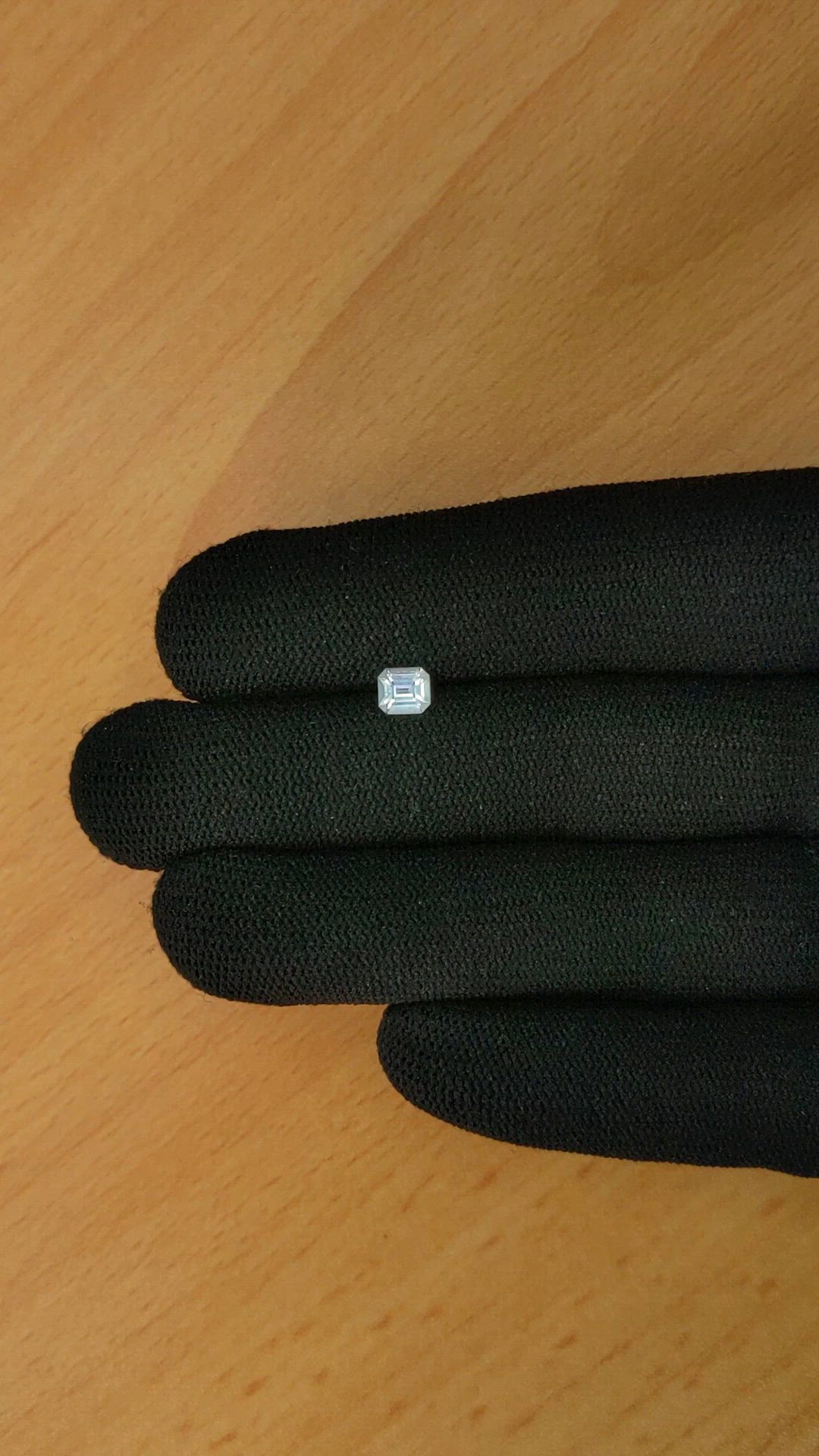 0.40 Ct. Rainbow Moonstone from Ceylon (Sri Lanka) Size Video