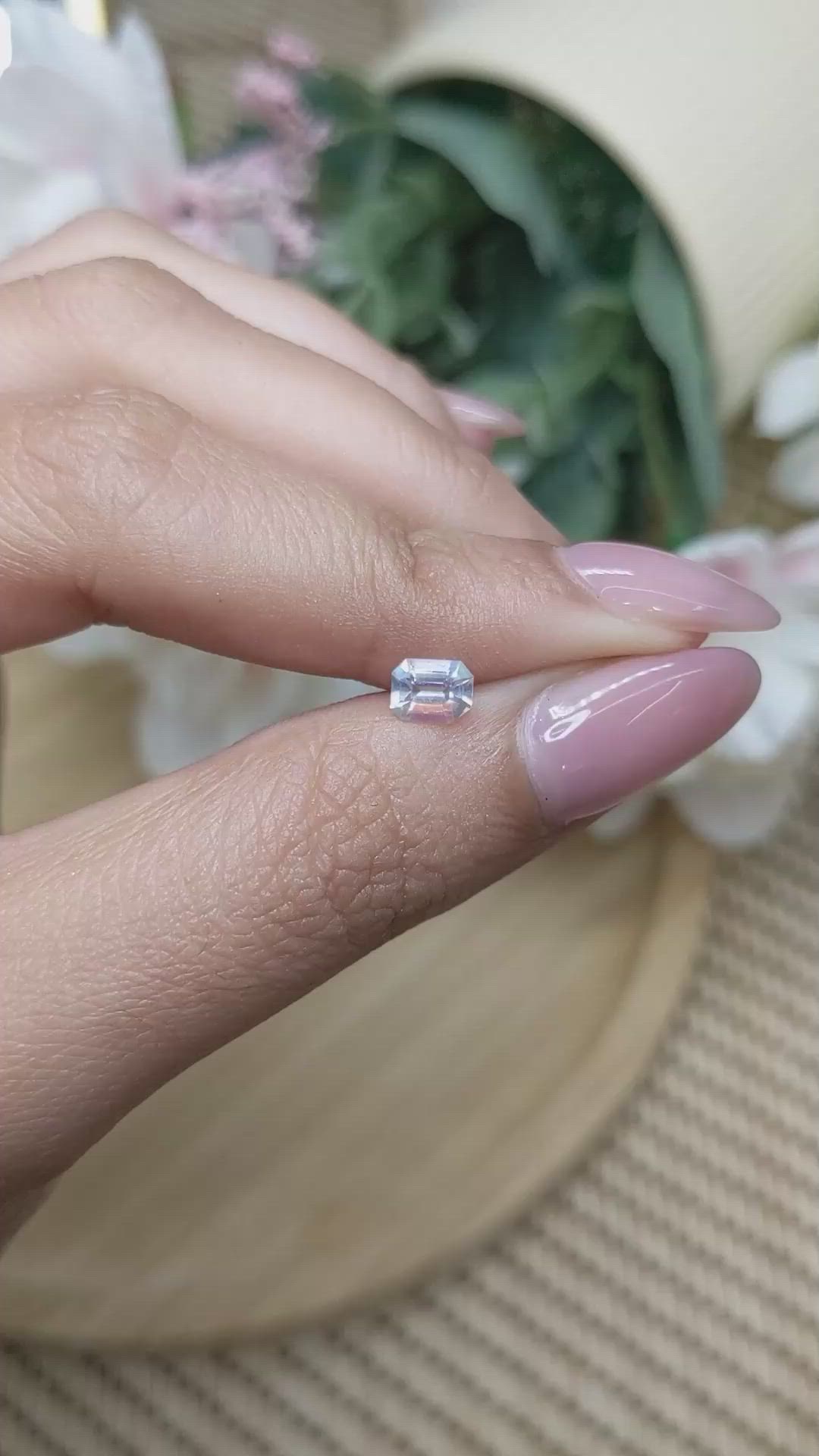 0.44 Ct. Rainbow Moonstone from Ceylon (Sri Lanka) Size Video