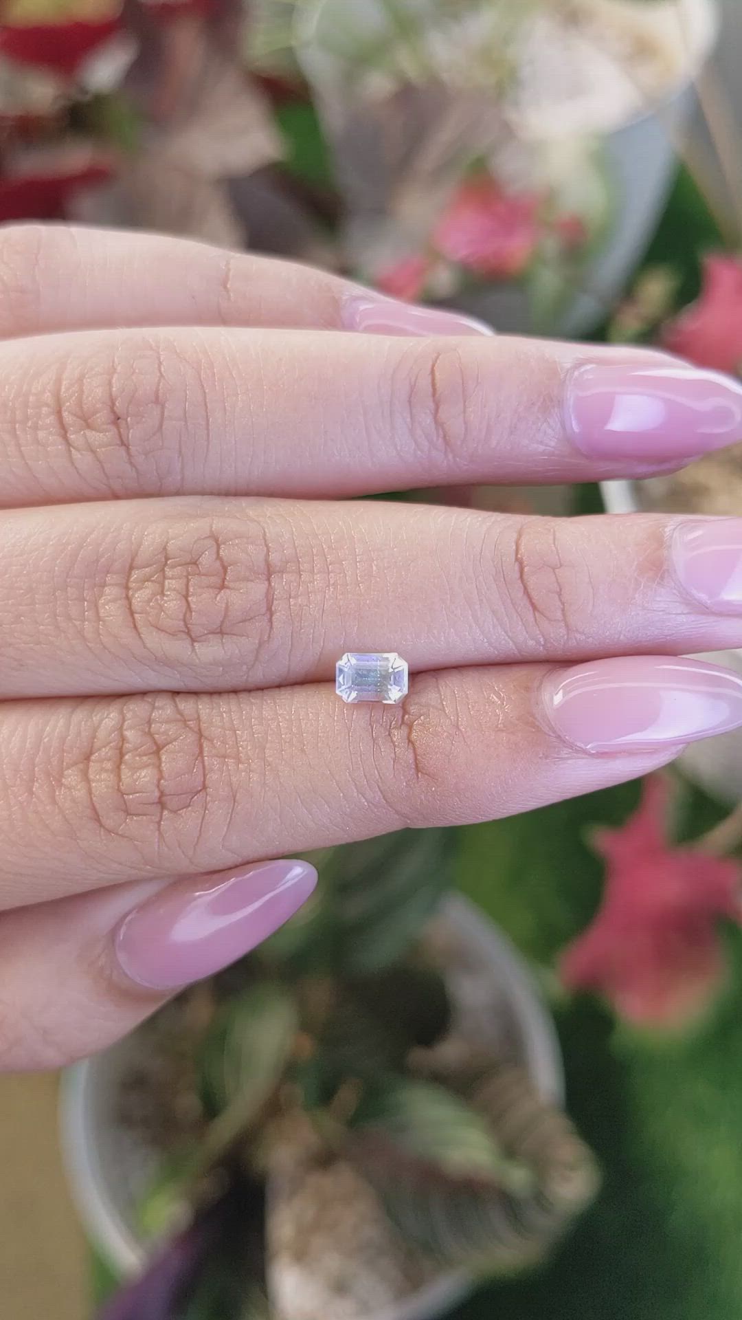 0.52 Ct. Rainbow Moonstone from Ceylon (Sri Lanka) Size Video
