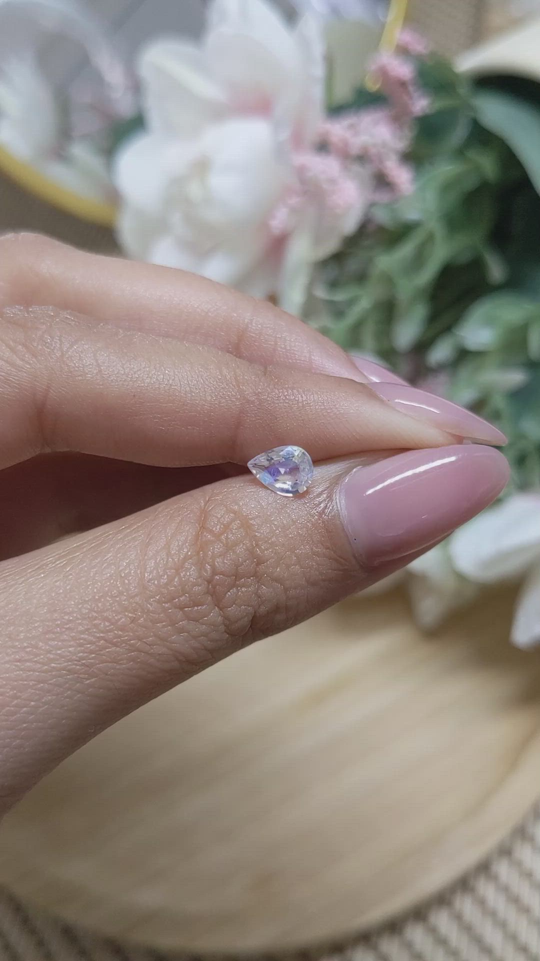 0.46 Ct. Rainbow Moonstone from Ceylon (Sri Lanka) Size Video
