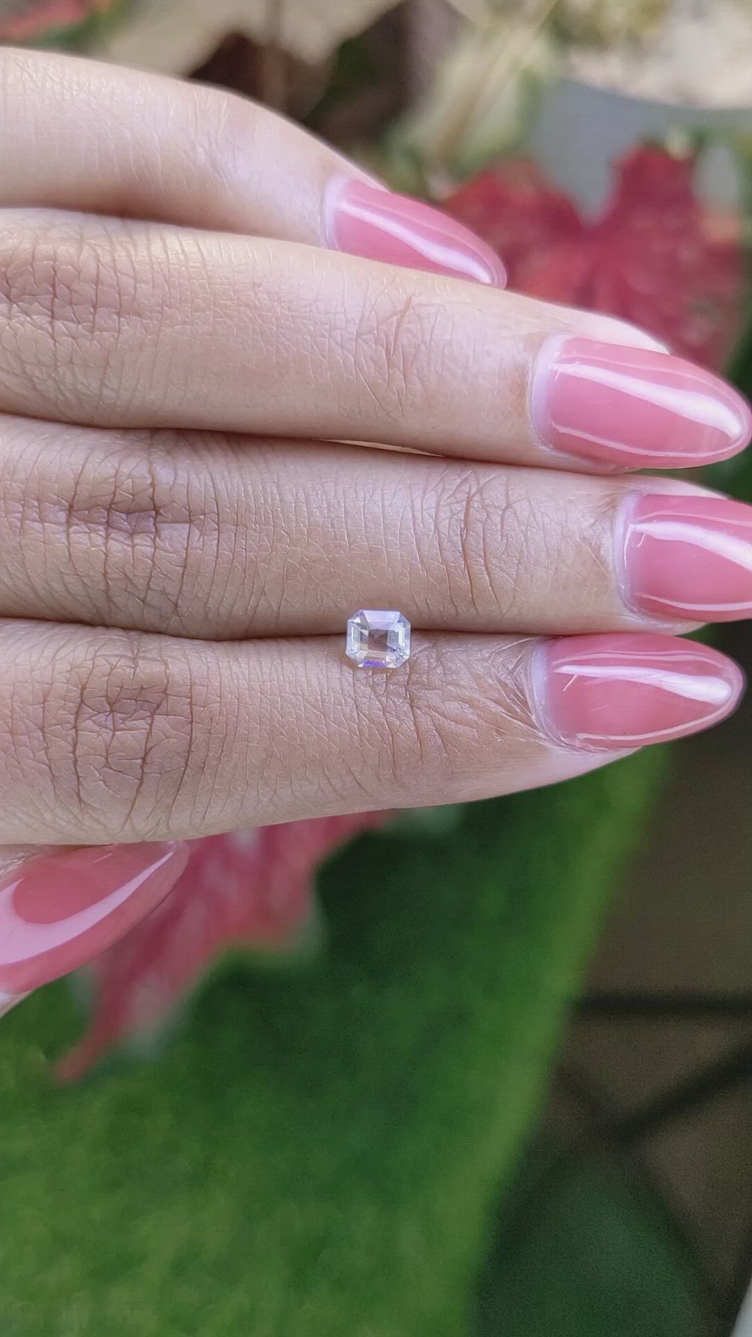 0.46 Ct. Rainbow Moonstone from Ceylon (Sri Lanka) Size Video