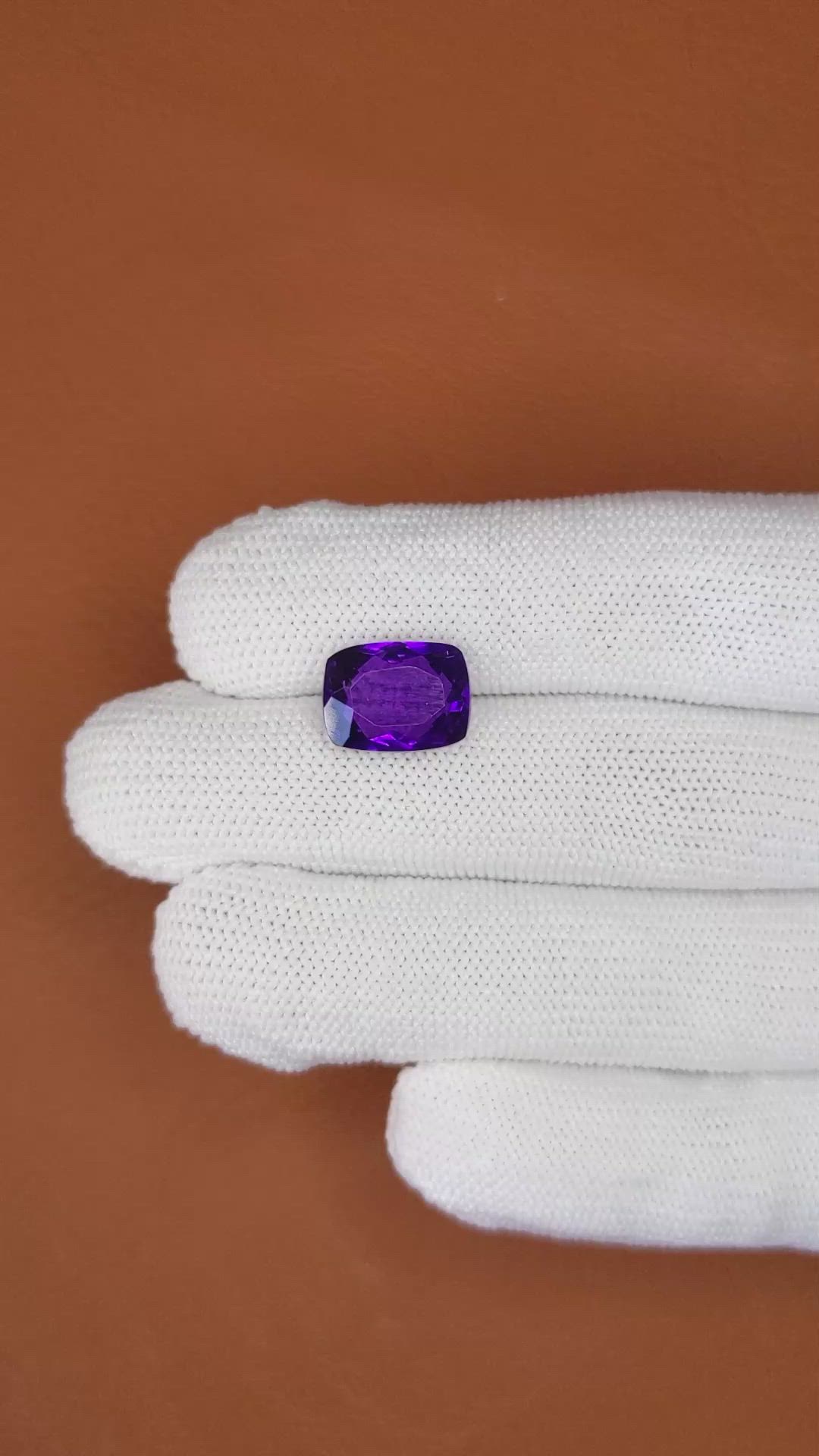 7.14 Ct. Purple Amethyst from Brazil Size Video