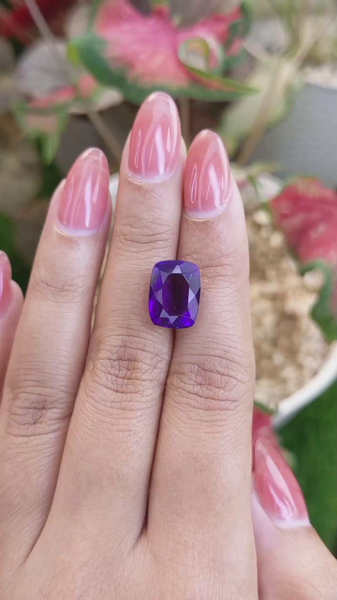 7.14 Ct. Purple Amethyst from Brazil Size Video