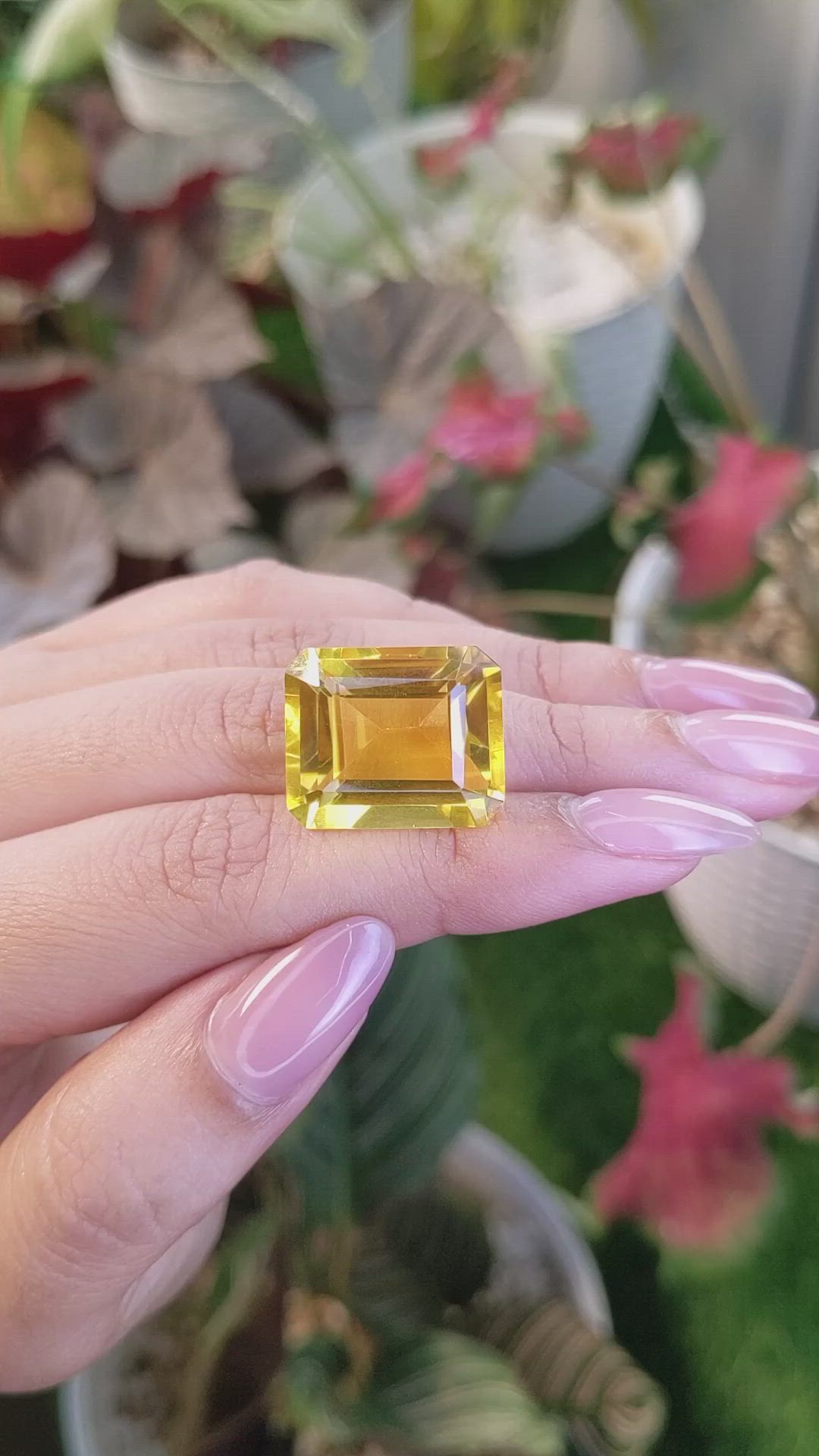 25.77 Ct. Yellowish Orange Citrine from Ceylon (Sri Lanka) Size Video