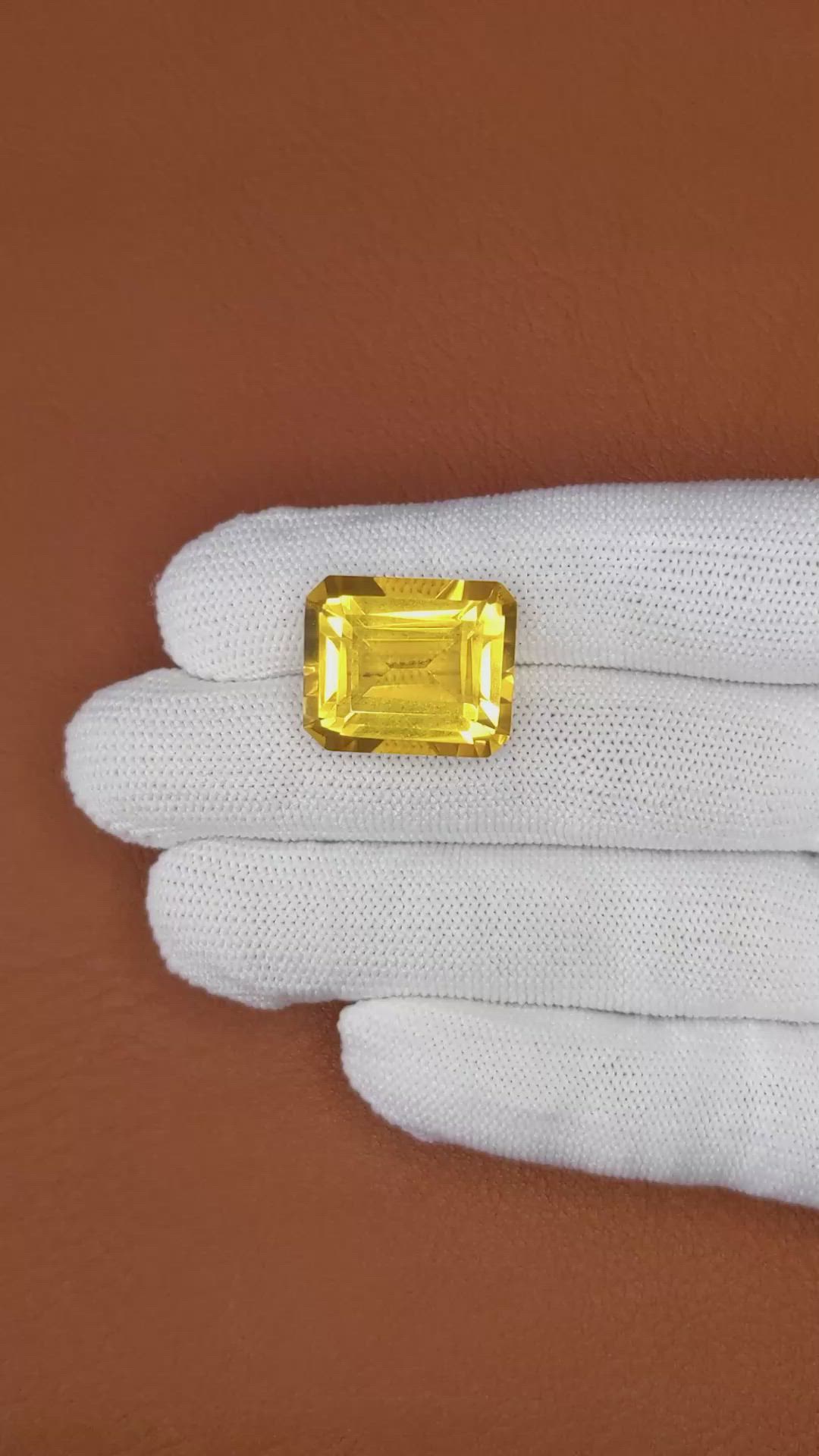 25.77 Ct. Yellowish Orange Citrine from Ceylon (Sri Lanka) Size Video
