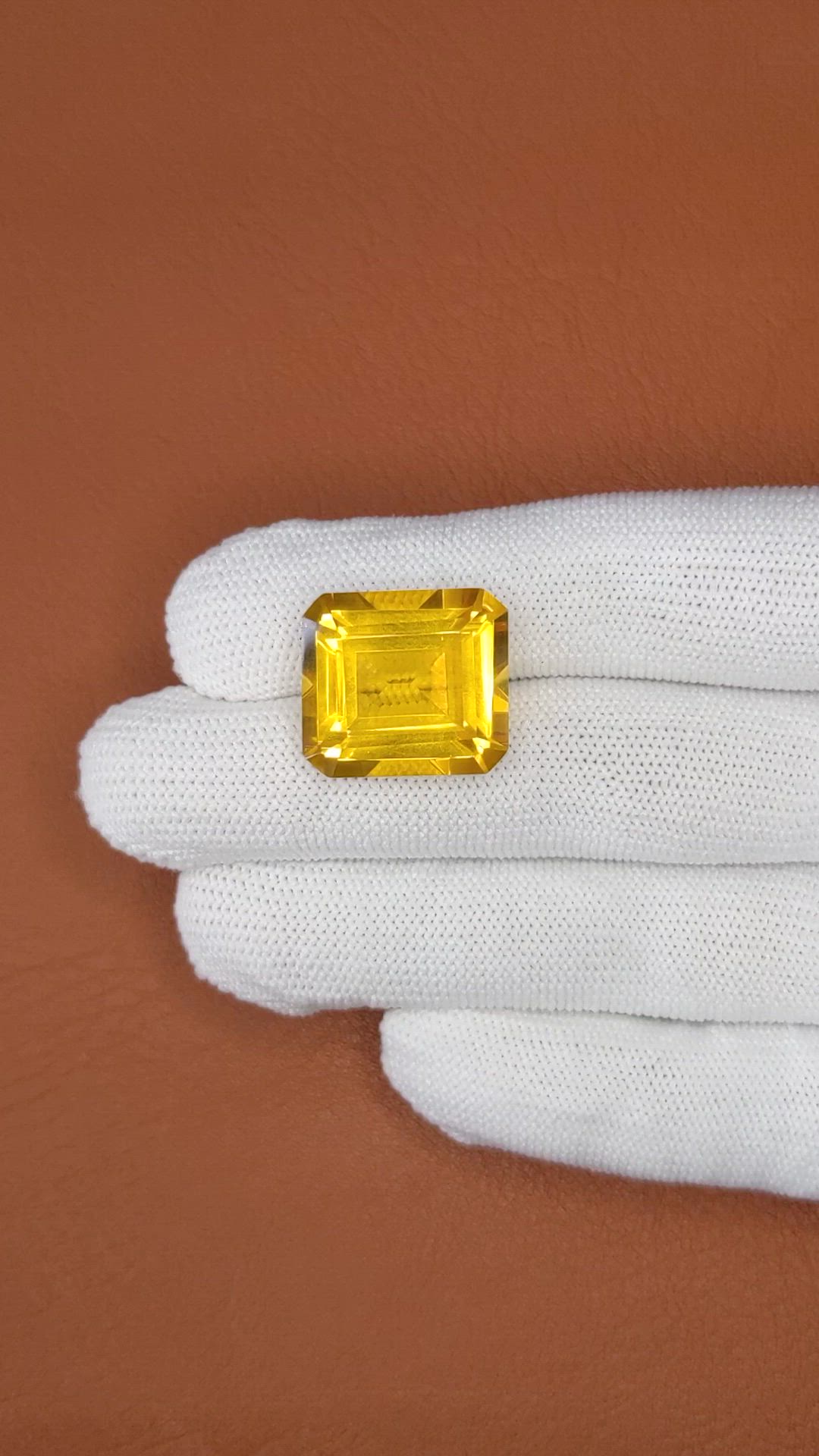 24.73 Ct. Yellow Citrine from Ceylon (Sri Lanka) Size Video
