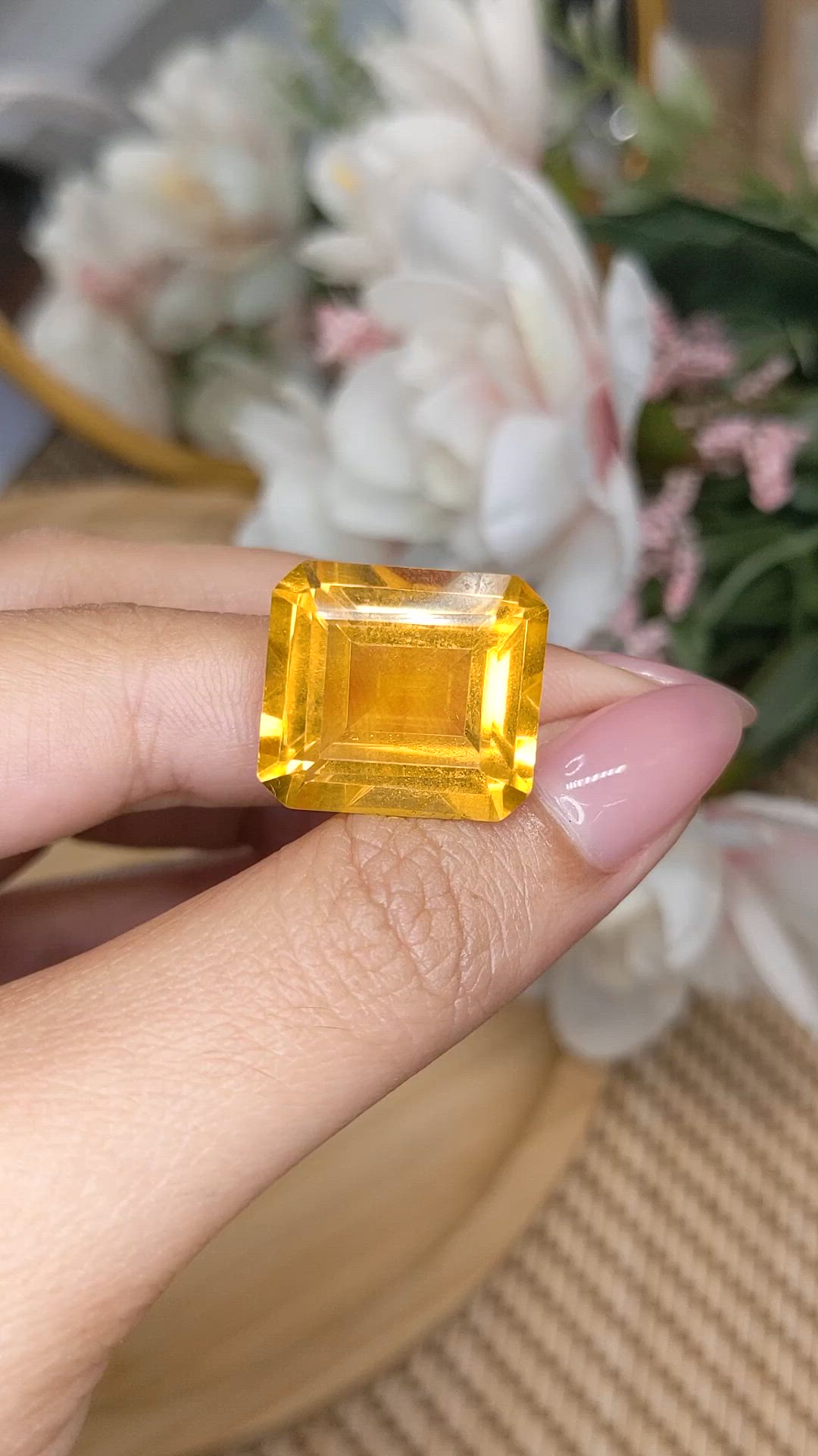 24.73 Ct. Yellow Citrine from Ceylon (Sri Lanka) Size Video