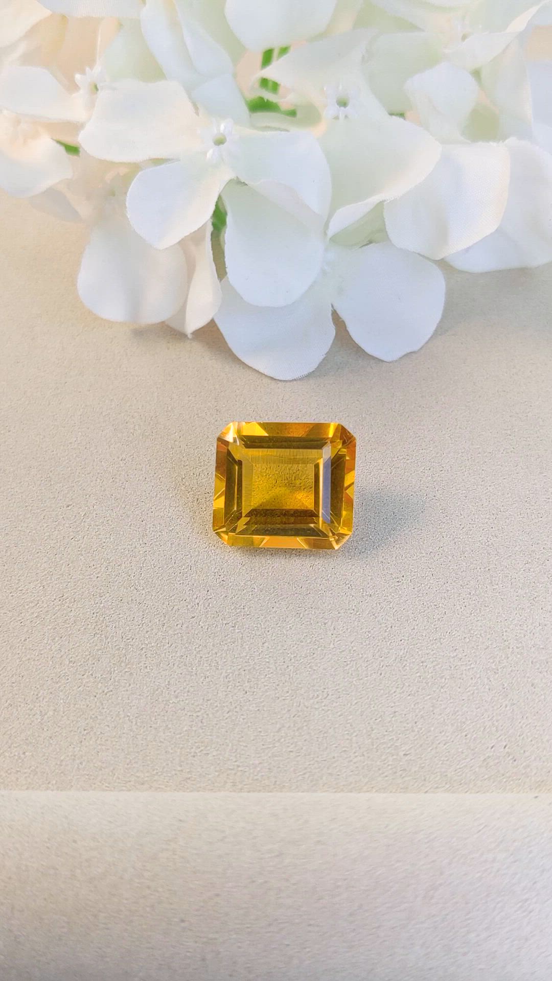 24.73 Ct. Yellow Citrine from Ceylon (Sri Lanka) Size Video
