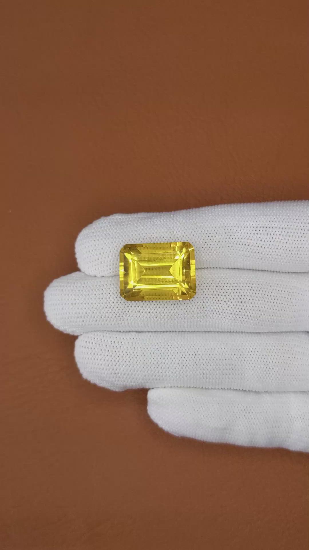 24.75 Ct. Yellow Citrine from Ceylon (Sri Lanka) Size Video