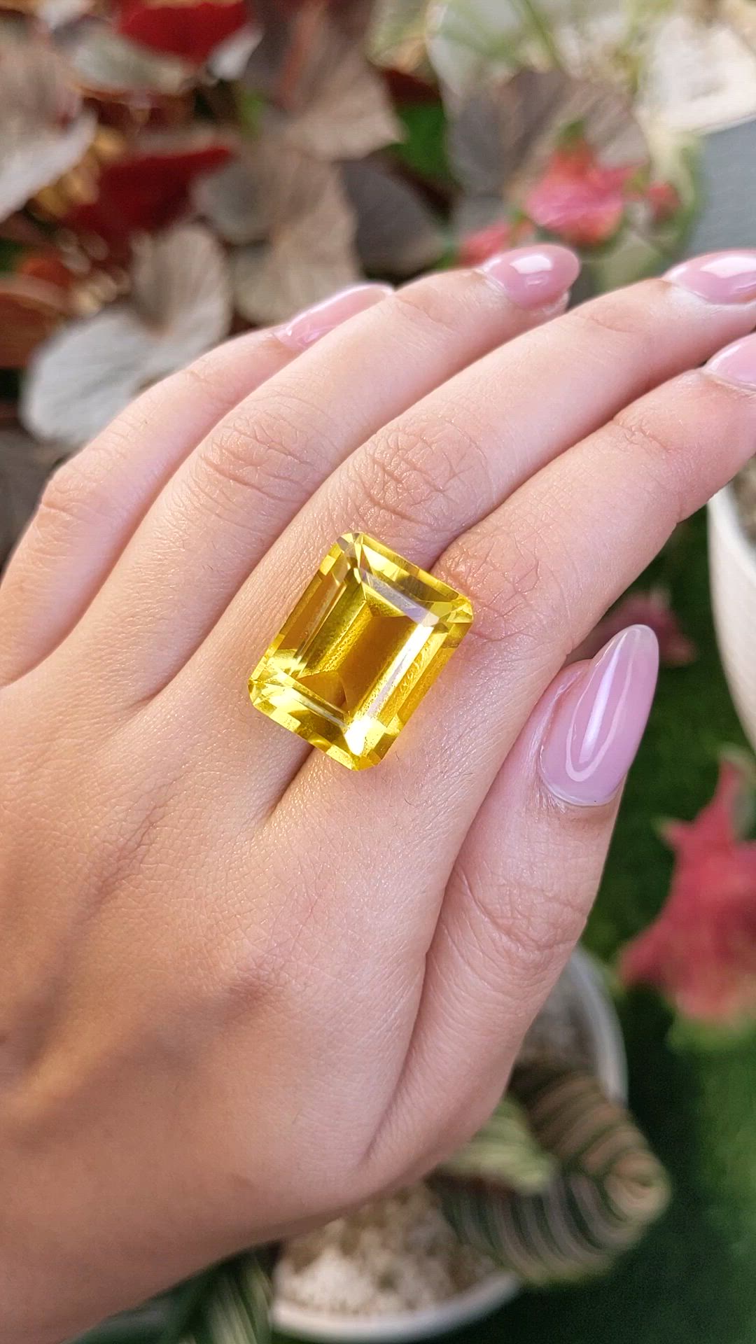 24.75 Ct. Yellow Citrine from Ceylon (Sri Lanka) Size Video