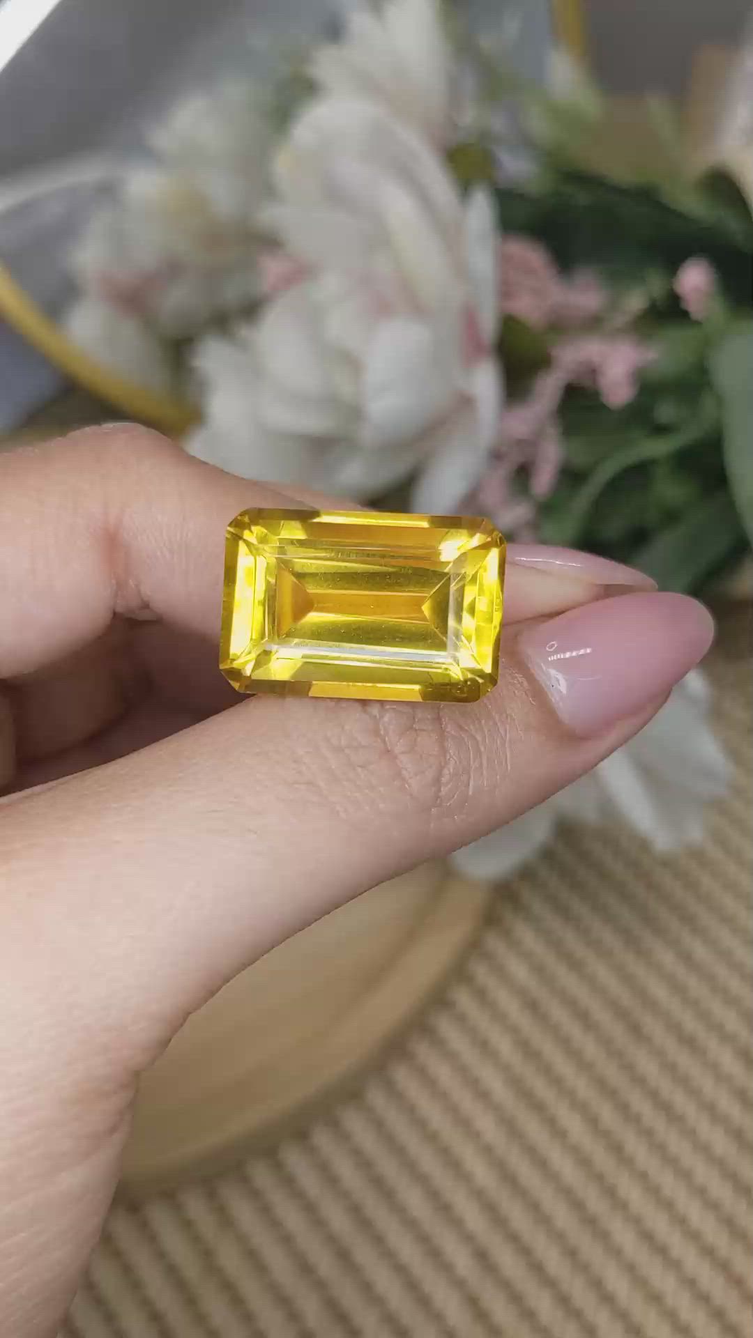 25.94 Ct. Yellow Citrine from Ceylon (Sri Lanka) Size Video