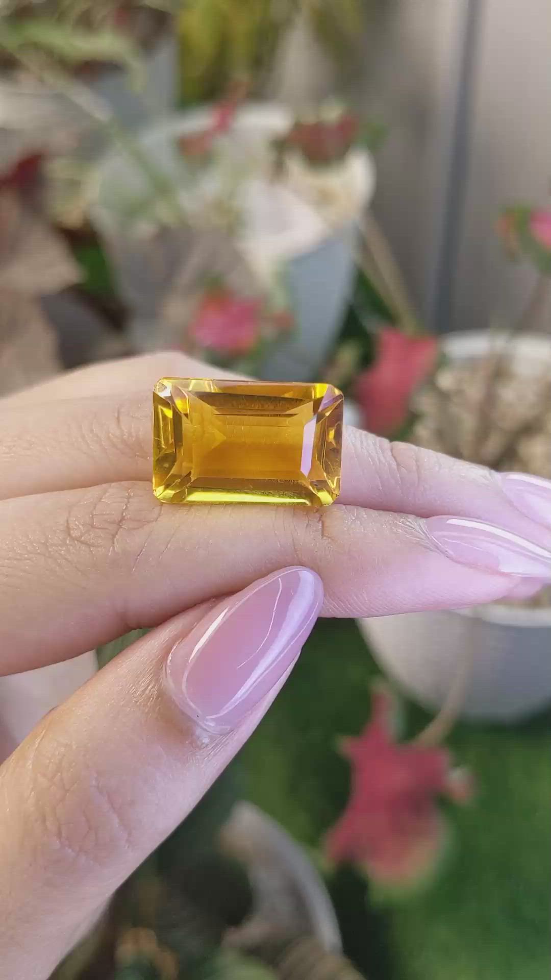 21.48 Ct. Yellowish Orange Citrine from Ceylon (Sri Lanka) Size Video