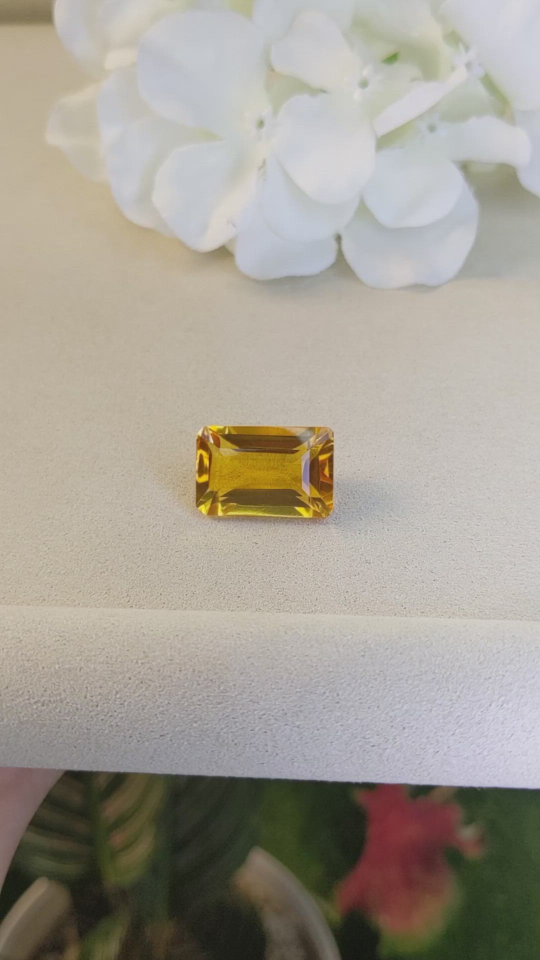 21.48 Ct. Yellowish Orange Citrine from Ceylon (Sri Lanka) Size Video