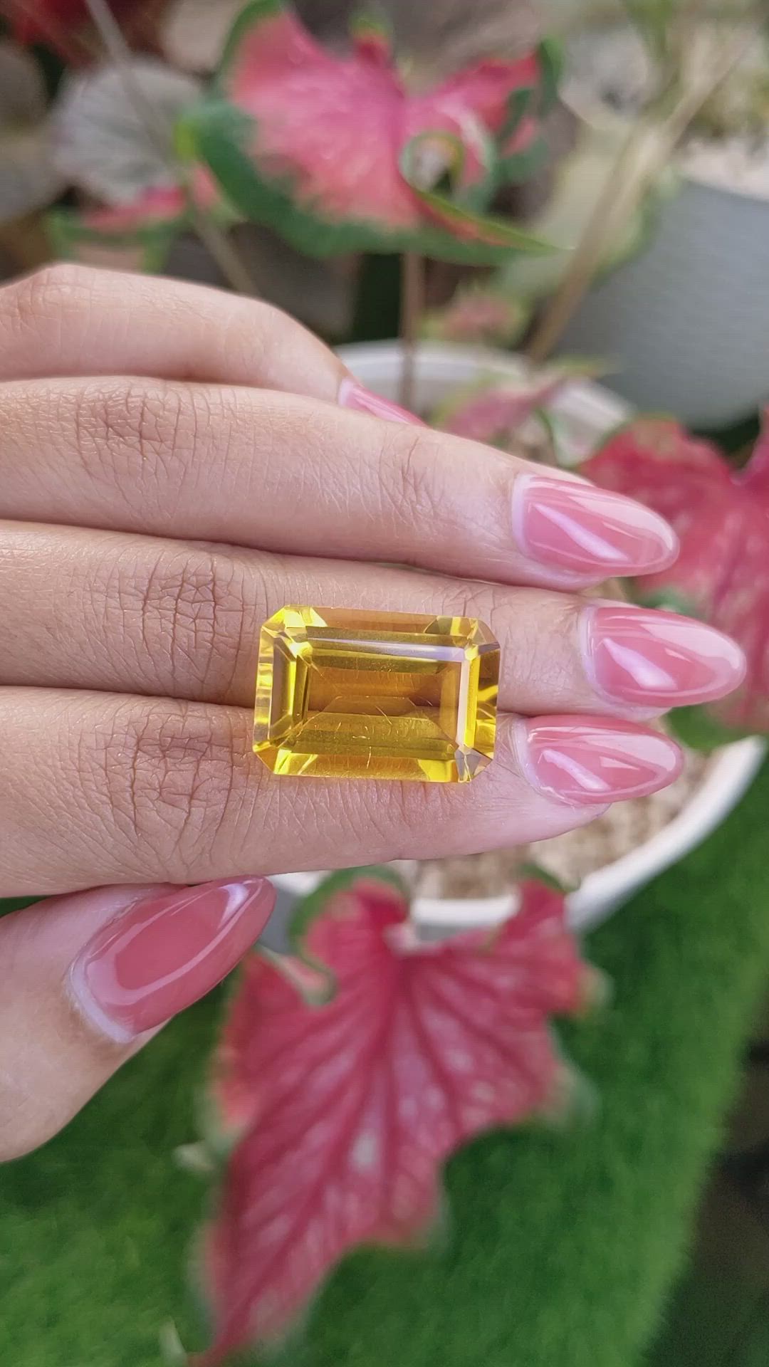 20.63 Ct. Yellowish Orange Citrine from Ceylon (Sri Lanka) Size Video