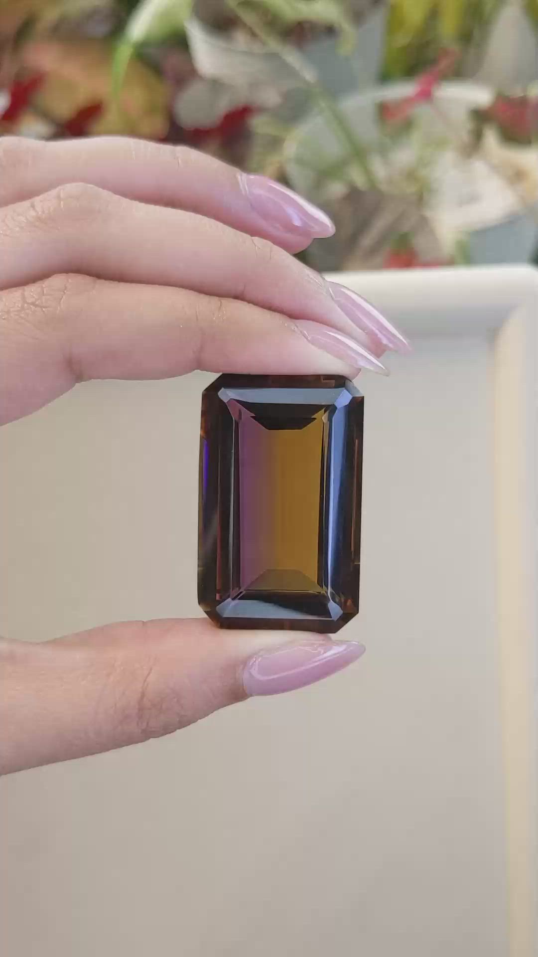 127.17 Ct. Bi Color Ametrine from Ceylon (Sri Lanka) Size Video