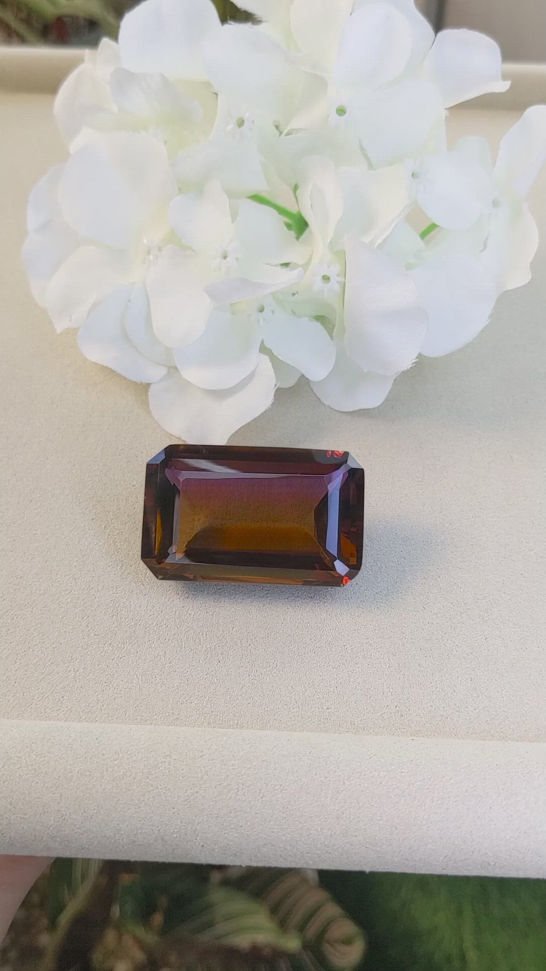 127.17 Ct. Bi Color Ametrine from Ceylon (Sri Lanka) Size Video