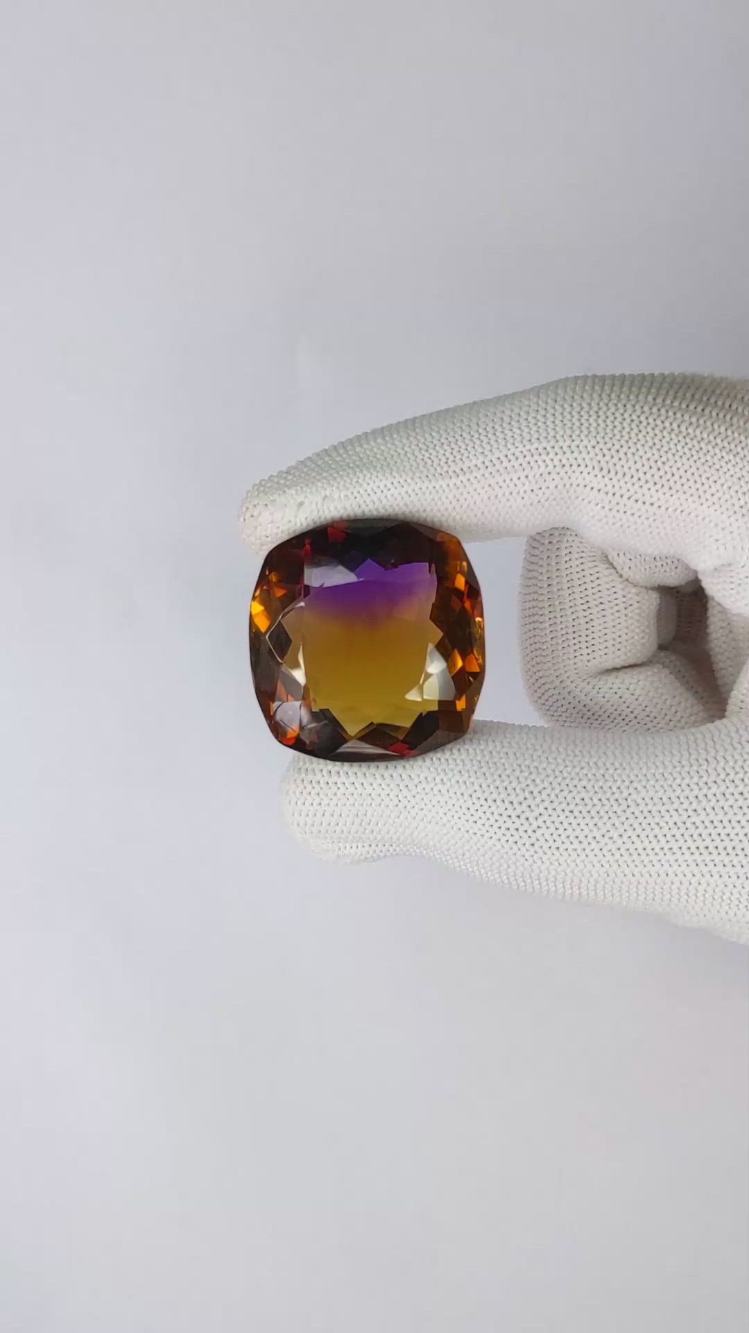 80.23 Ct. Bi Color Ametrine from Ceylon (Sri Lanka) Size Video