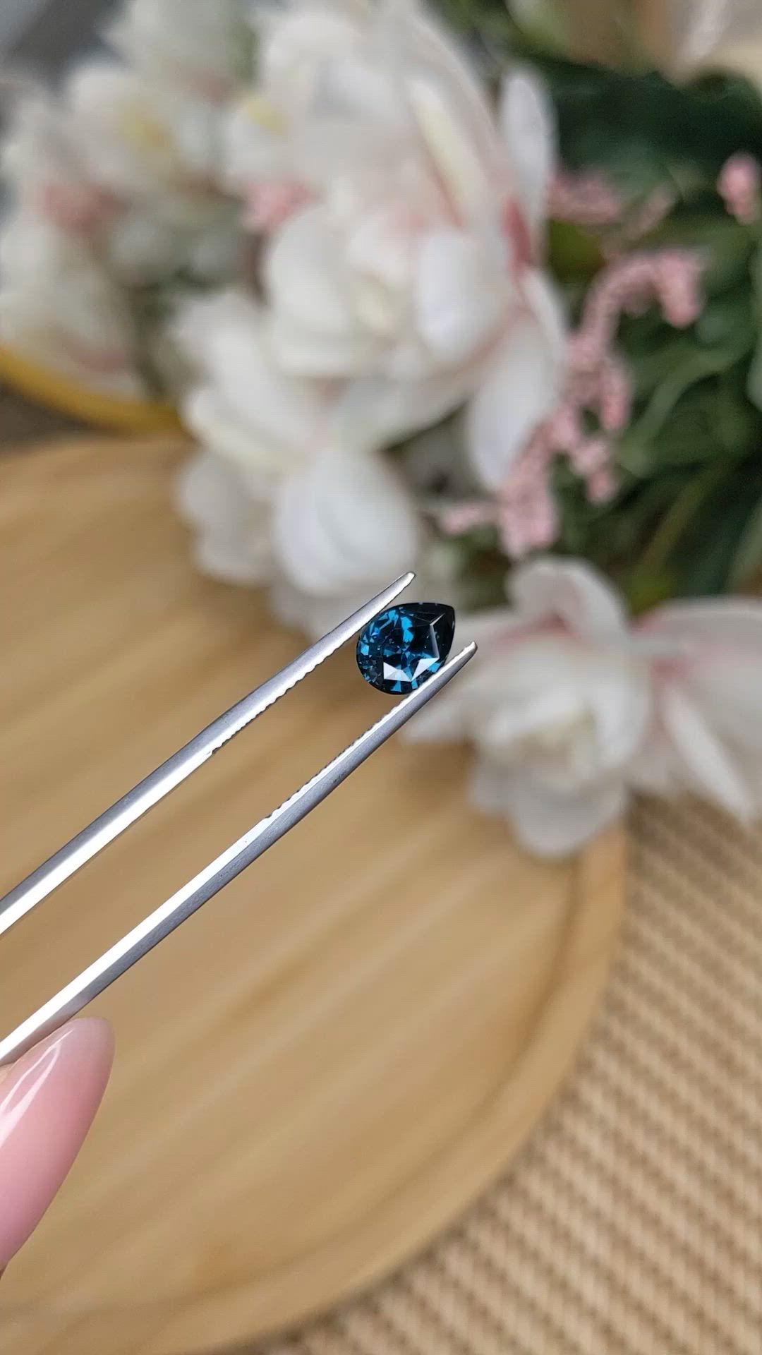 1.21 Ct. Greenish Blue Spinel from Ceylon (Sri Lanka) Size Video