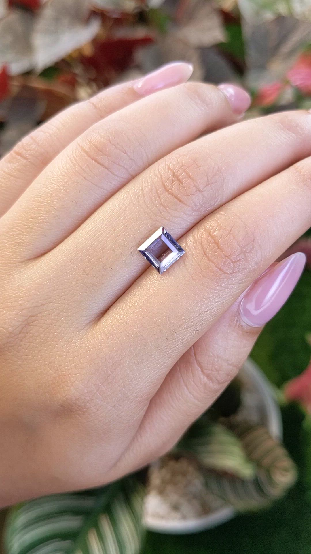 1.83 Ct. Purple Spinel from Ceylon (Sri Lanka) Size Video