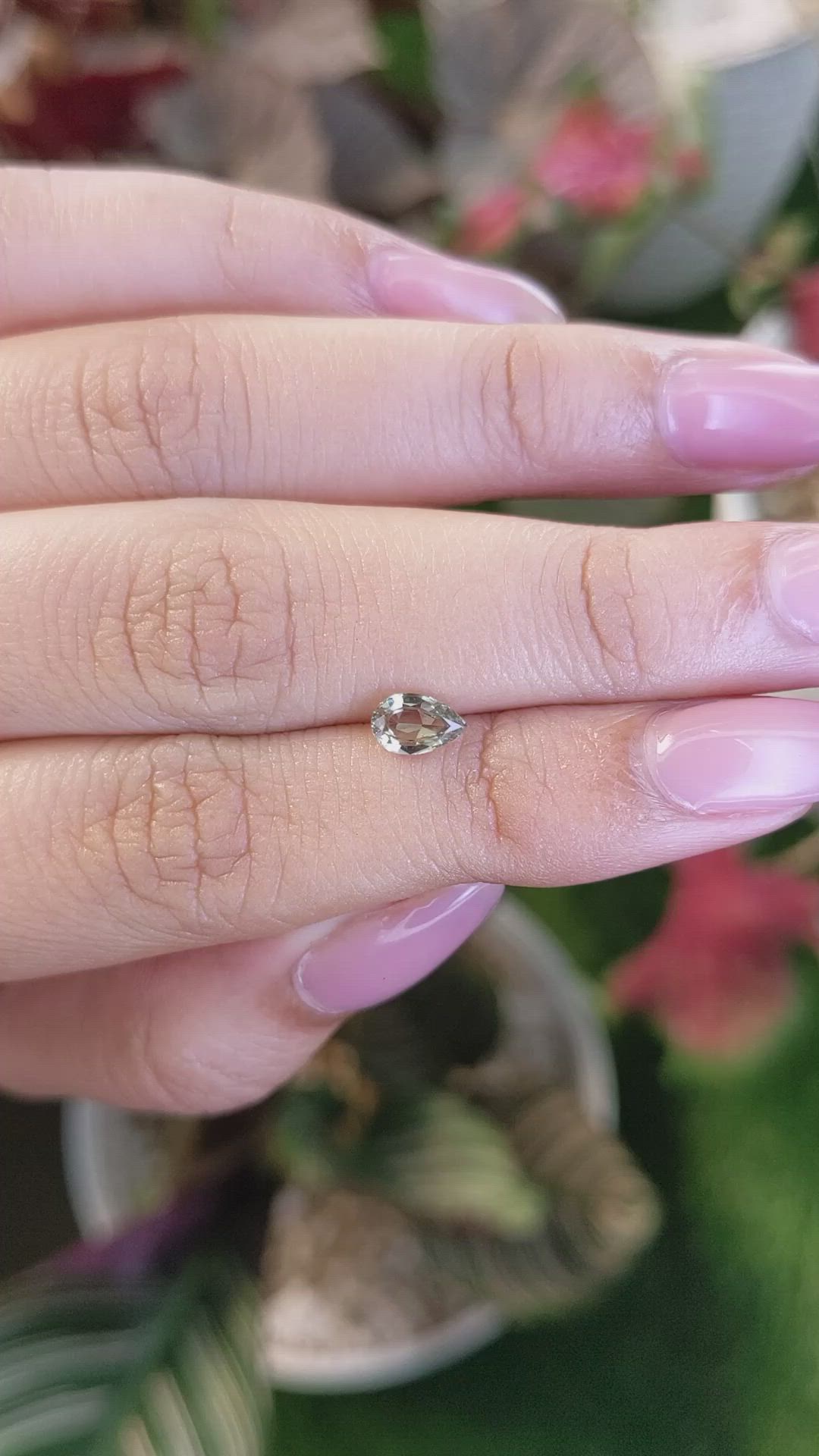0.58 Ct. Alexandrite from Ceylon (Sri Lanka) Size Video