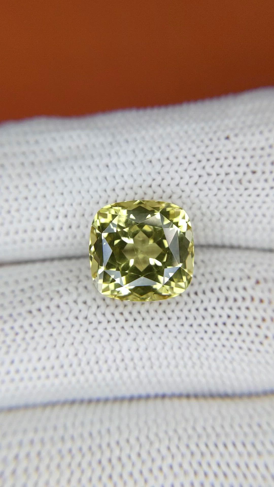 8.30 Ct. Greenish Yellow Chrysoberyl from Ceylon (Sri Lanka) Size Video