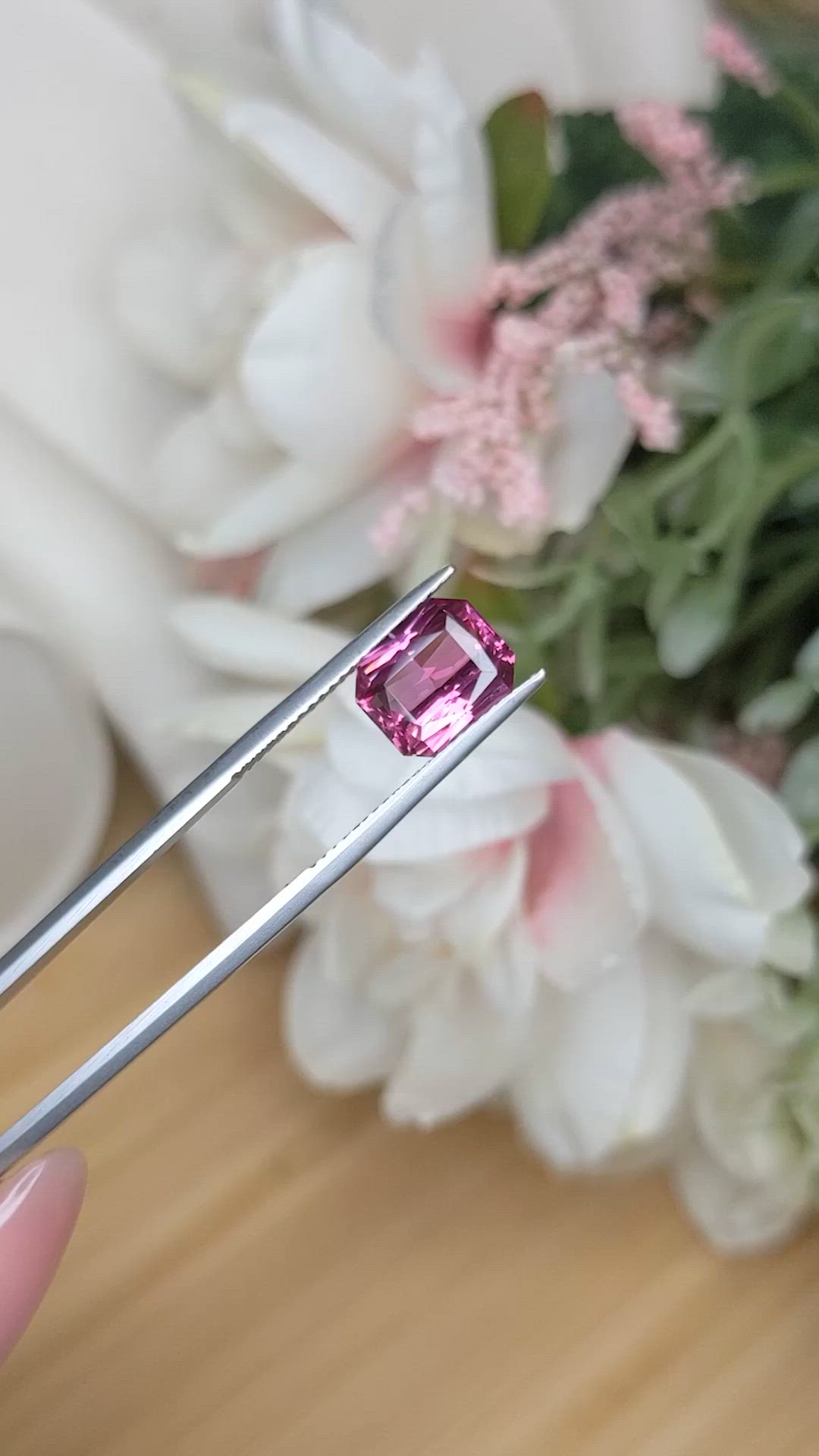 3.18 Ct. Pink Spinel from Ceylon (Sri Lanka) Size Video