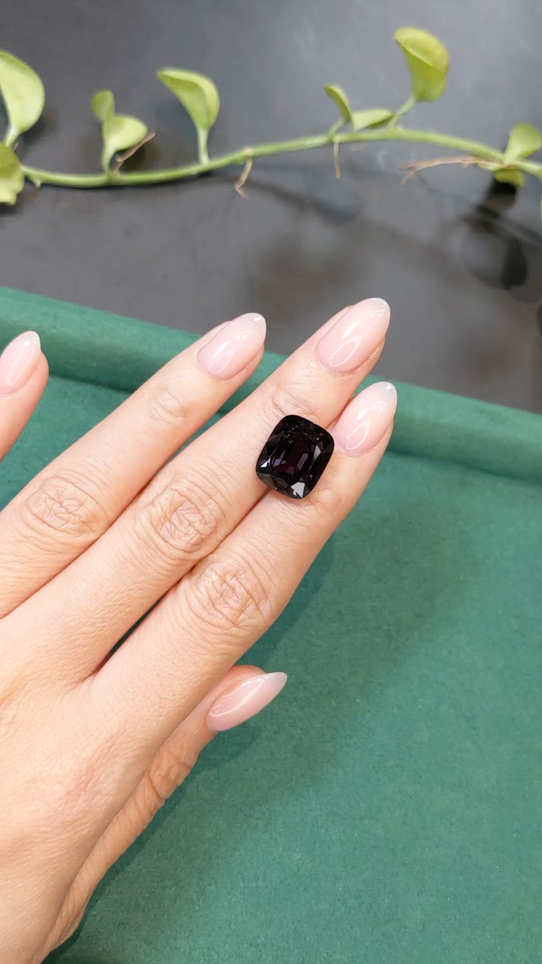 10.07 Ct. Purple Spinel from Burma (Myanmar) Size Video