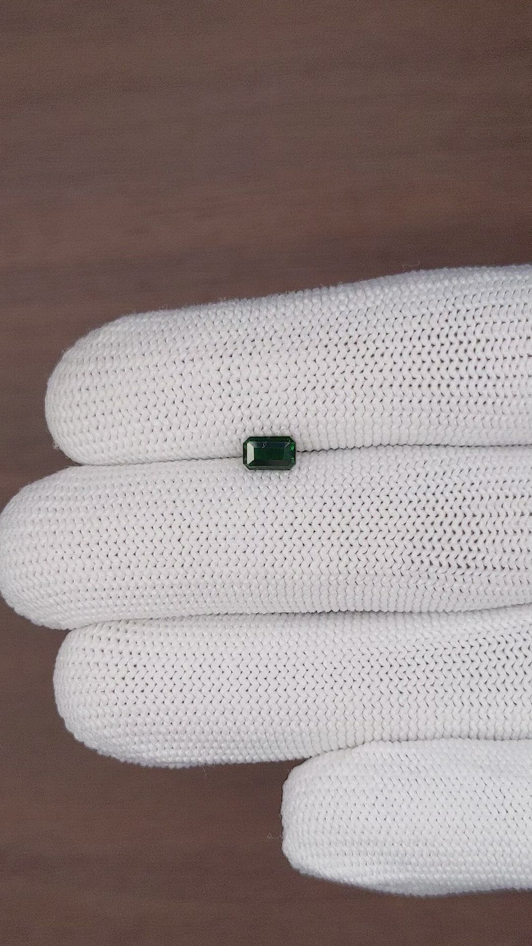 0.54 Ct. Tsavorite Garnet Size Video