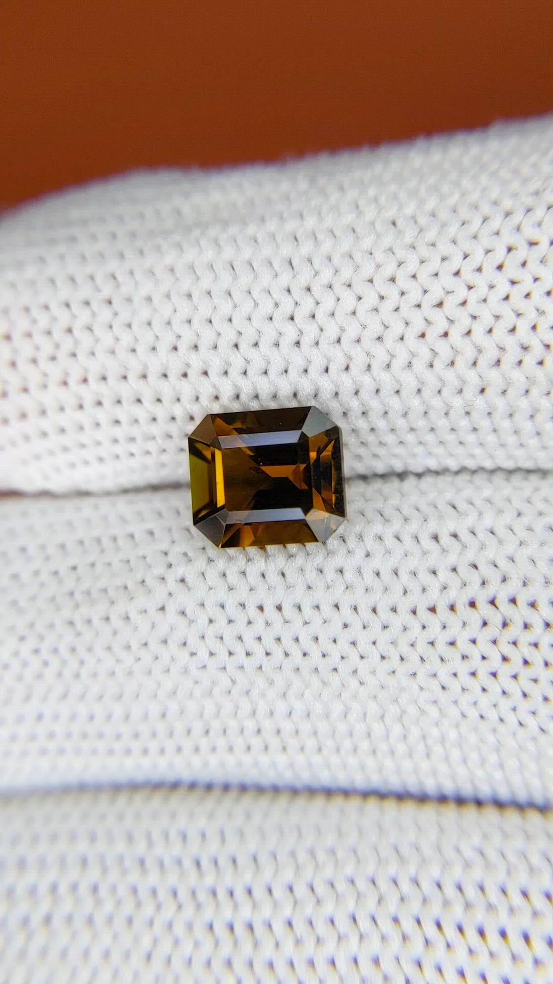 1.91 Ct. Orangish Brown Zircon from Ceylon (Sri Lanka) Size Video
