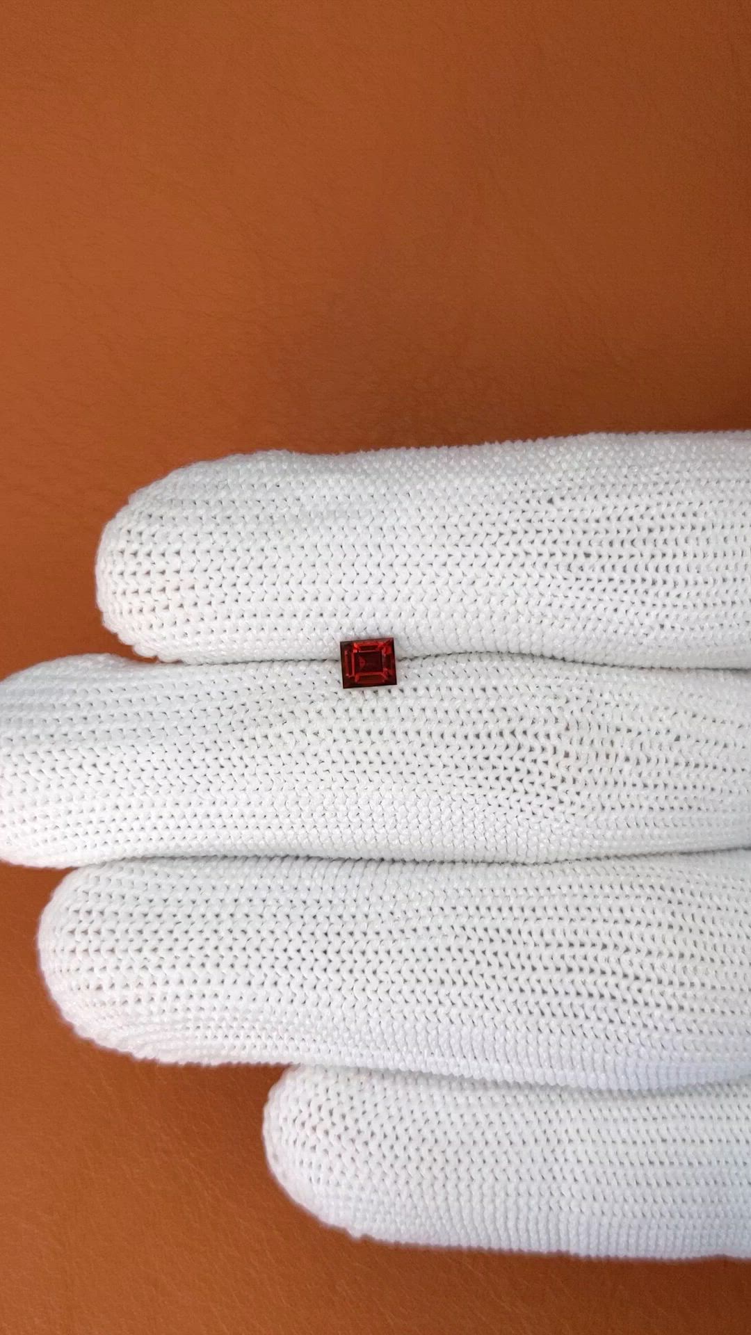0.46 Ct. Red Rhodolite Garnet from Ceylon (Sri Lanka) Size Video