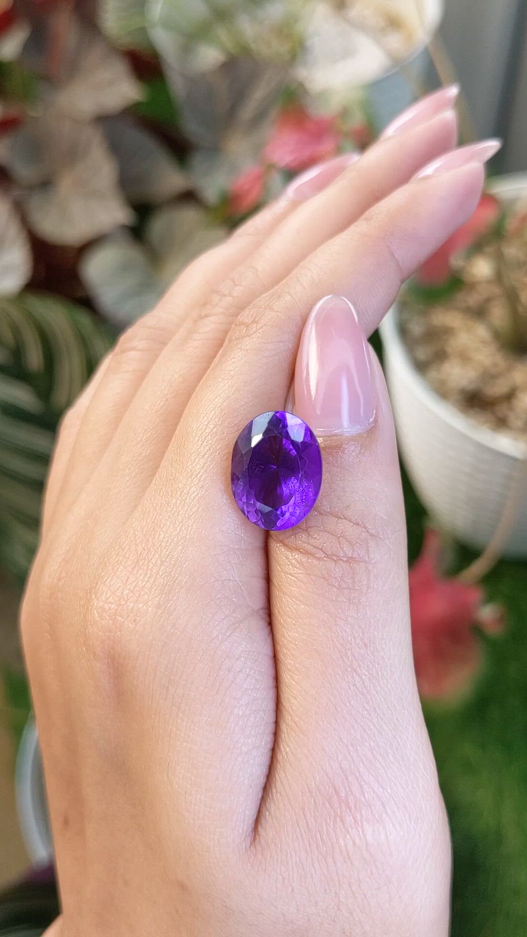 8.78 Ct. Purple Amethyst from Ceylon (Sri Lanka) Size Video