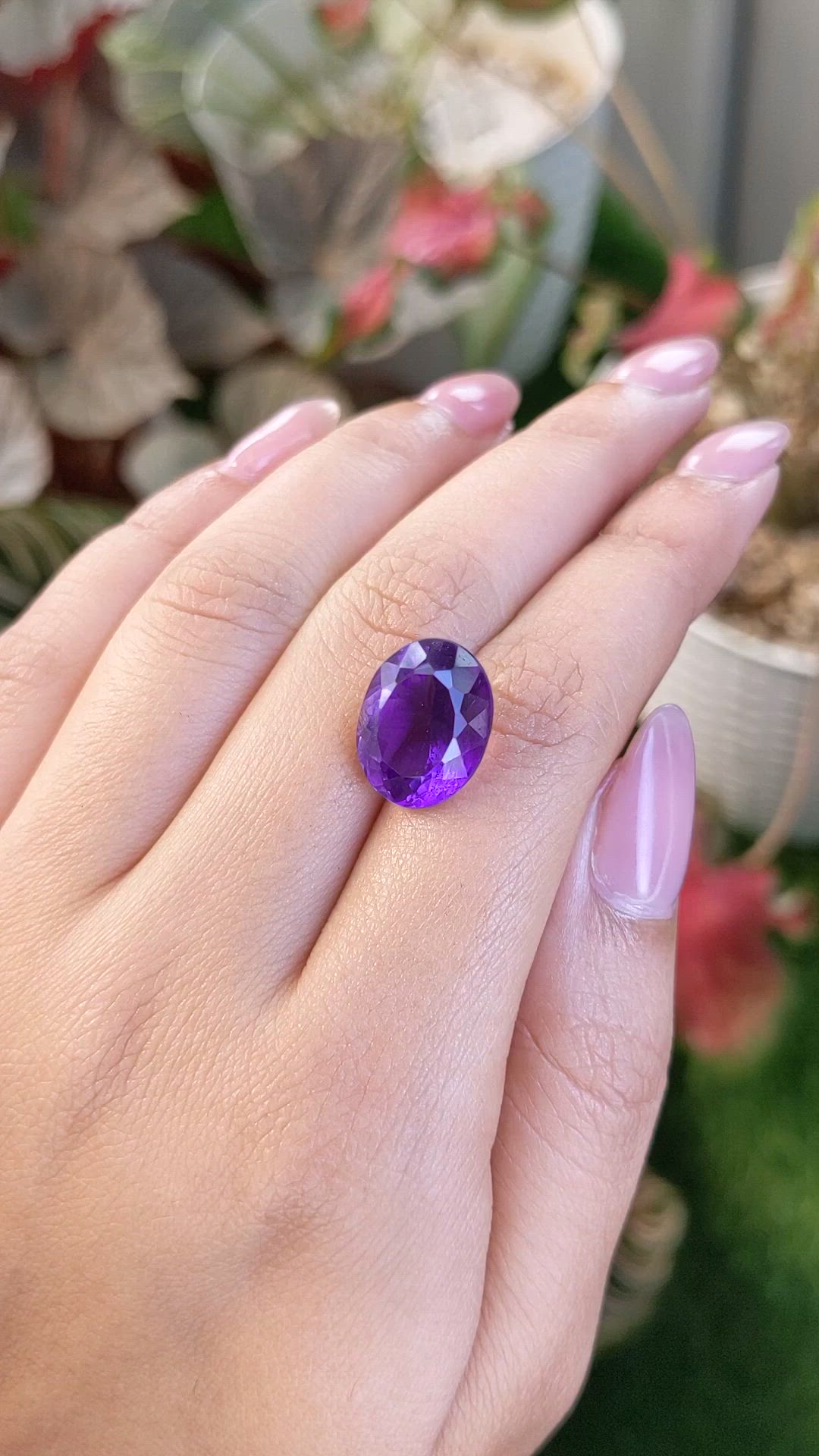 8.78 Ct. Purple Amethyst from Ceylon (Sri Lanka) Size Video