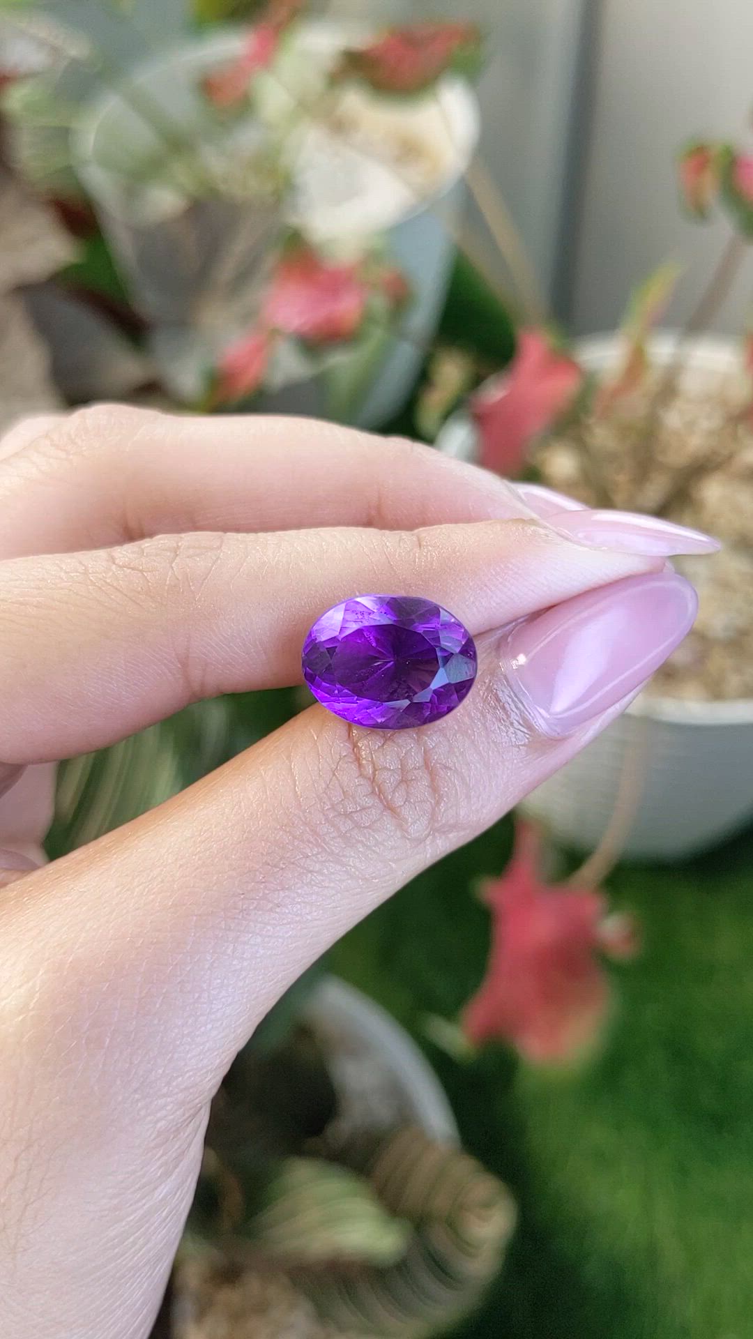 8.78 Ct. Purple Amethyst from Ceylon (Sri Lanka) Size Video