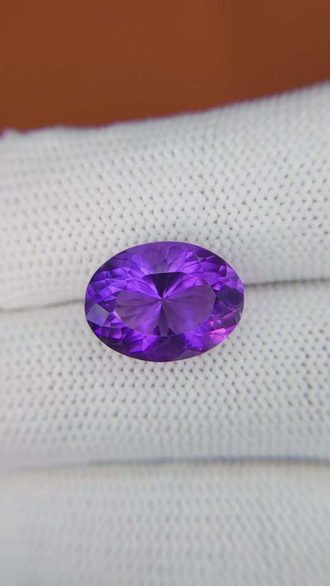 8.47 Ct. Purple Amethyst from Ceylon (Sri Lanka) Size Video
