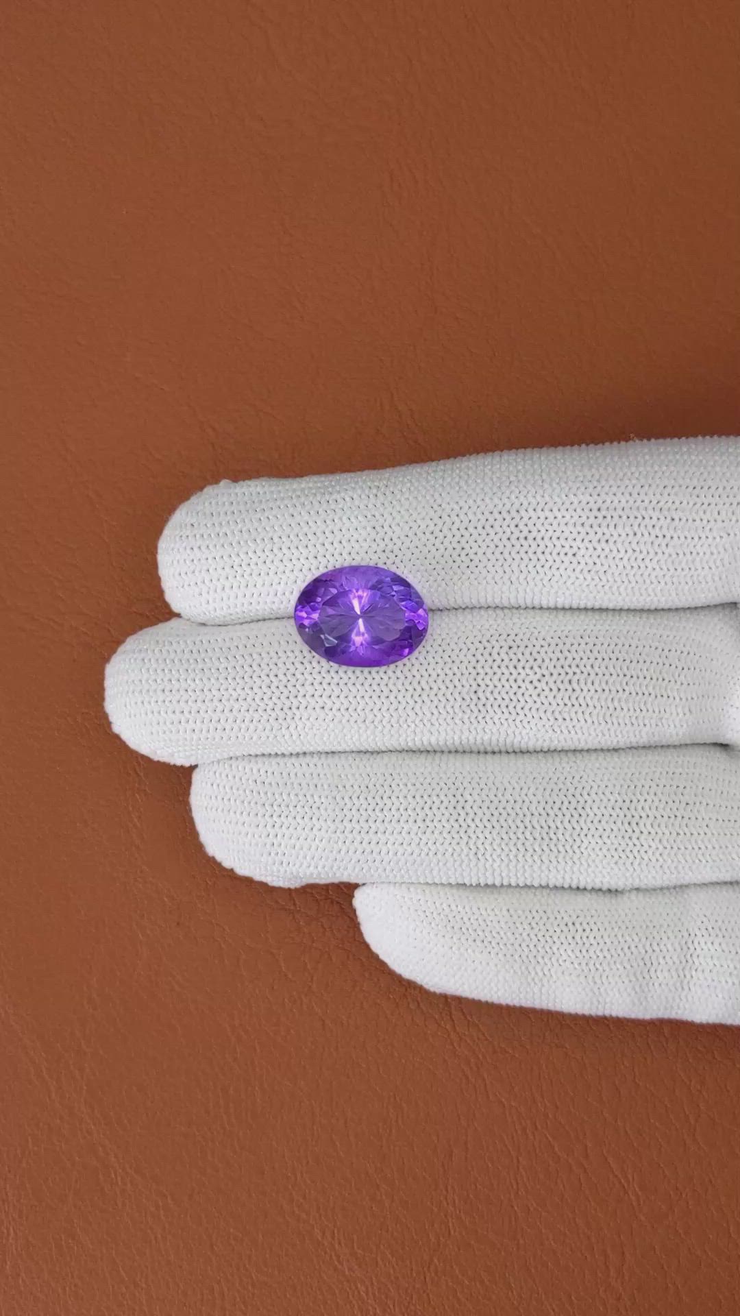 9.37 Ct. Purple Amethyst from Ceylon (Sri Lanka) Size Video