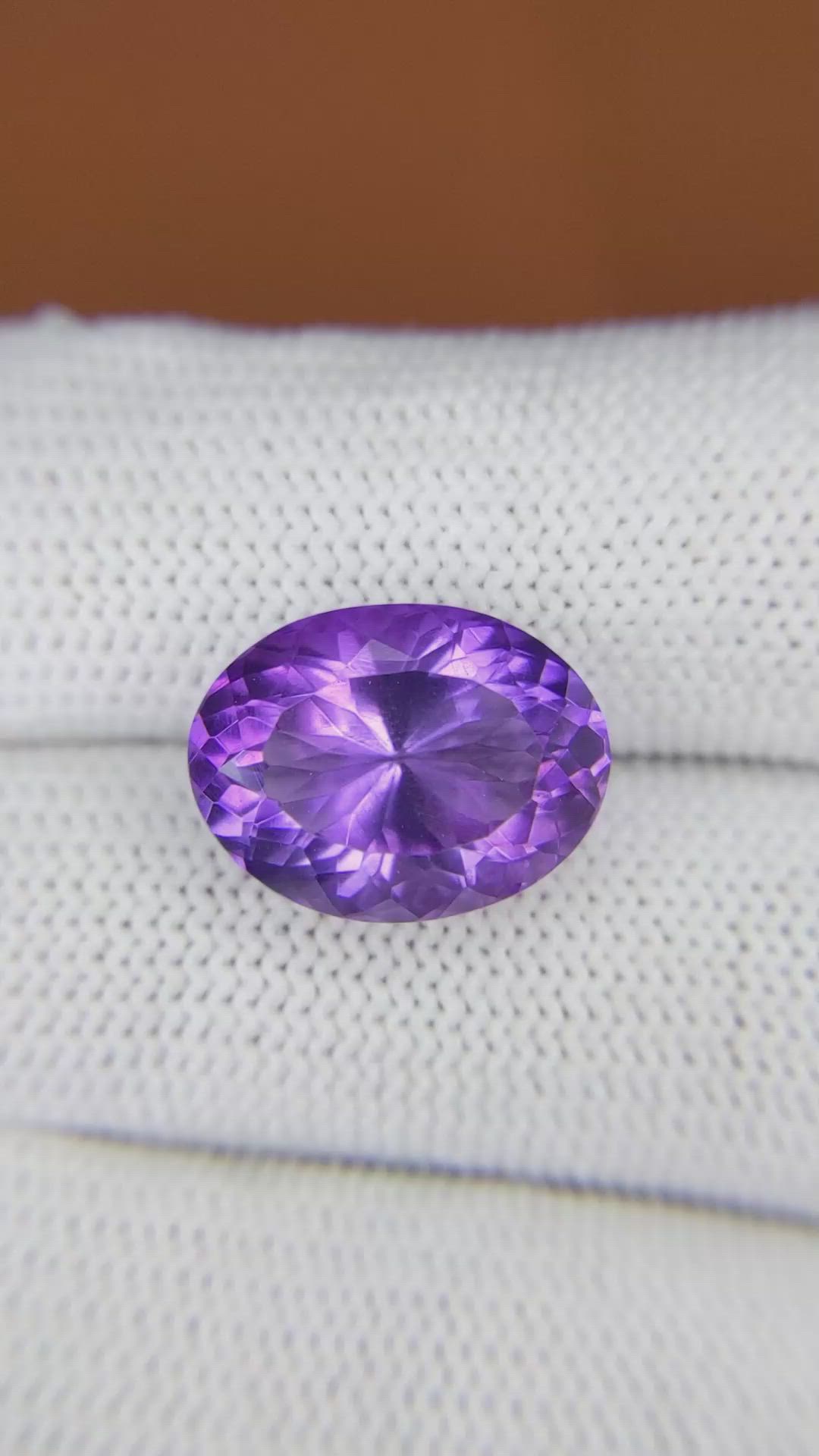 9.37 Ct. Purple Amethyst from Ceylon (Sri Lanka) Size Video