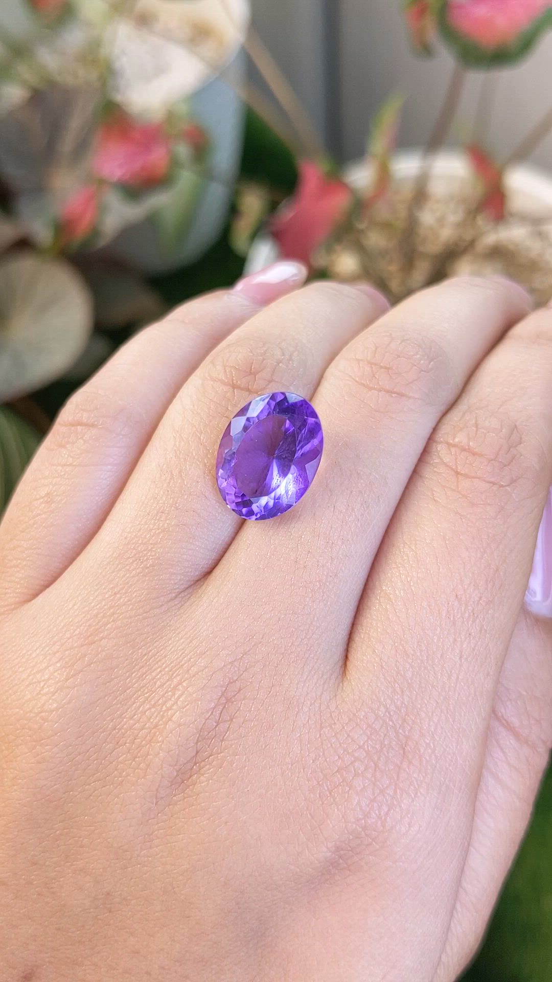 9.37 Ct. Purple Amethyst from Ceylon (Sri Lanka) Size Video