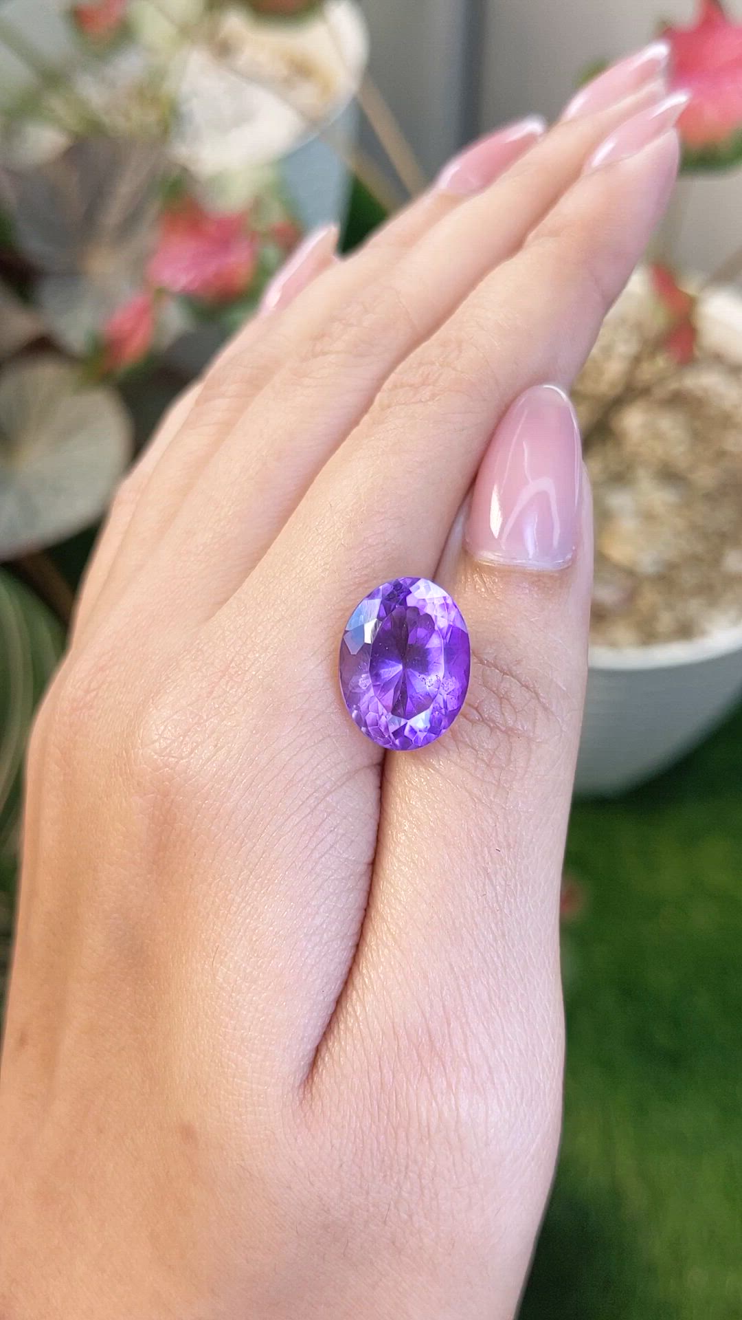 9.37 Ct. Purple Amethyst from Ceylon (Sri Lanka) Size Video