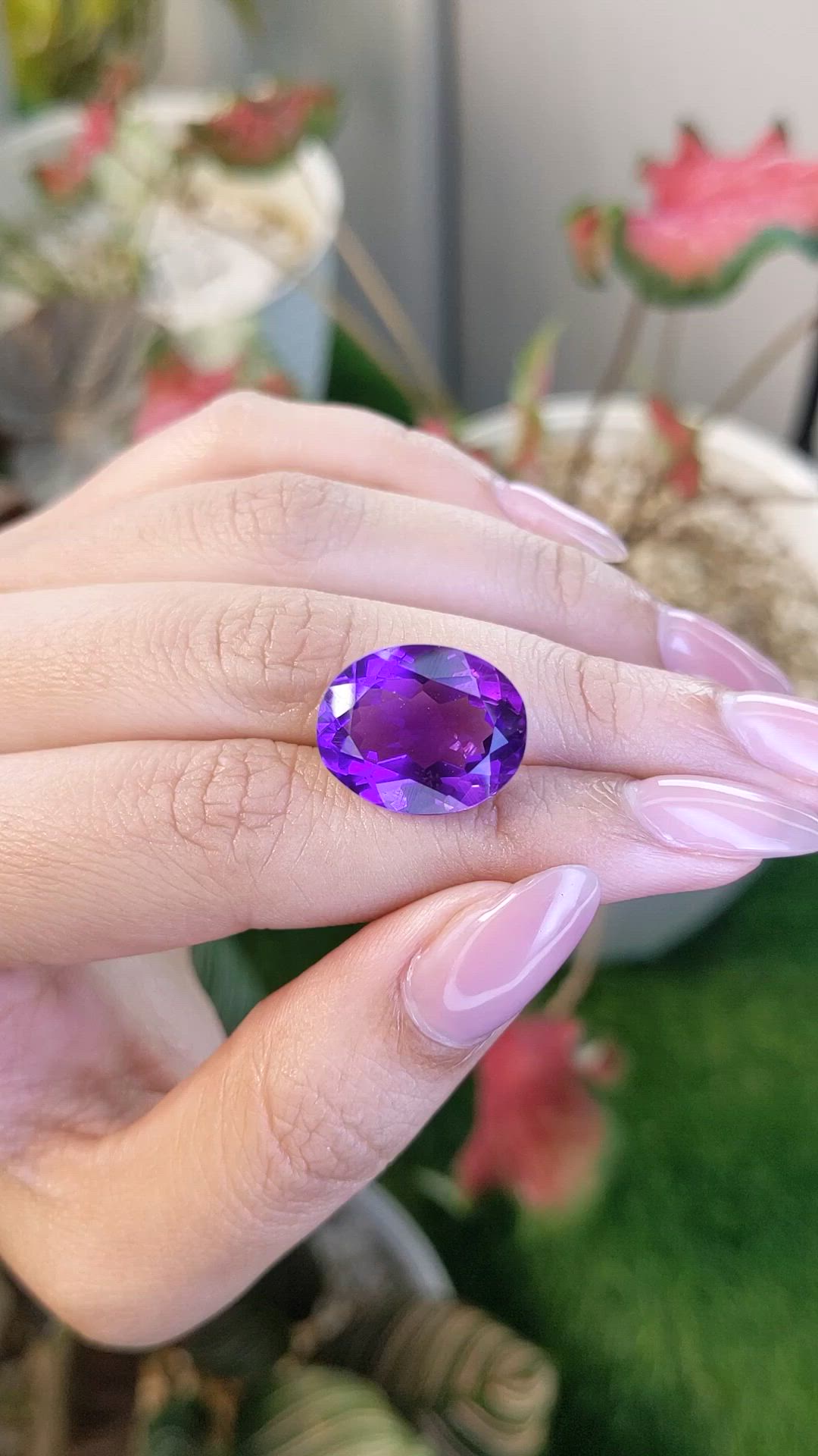 13.20 Ct. Purple Amethyst from Ceylon (Sri Lanka) Size Video