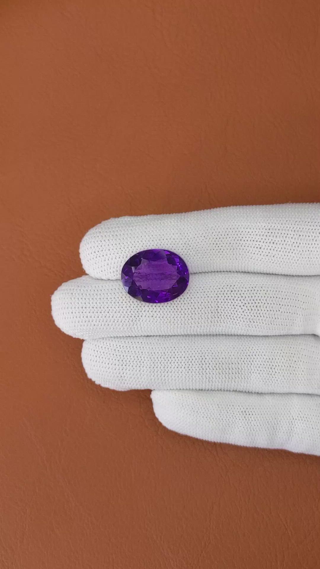 14.37 Ct. Purple Amethyst from Ceylon (Sri Lanka) Size Video